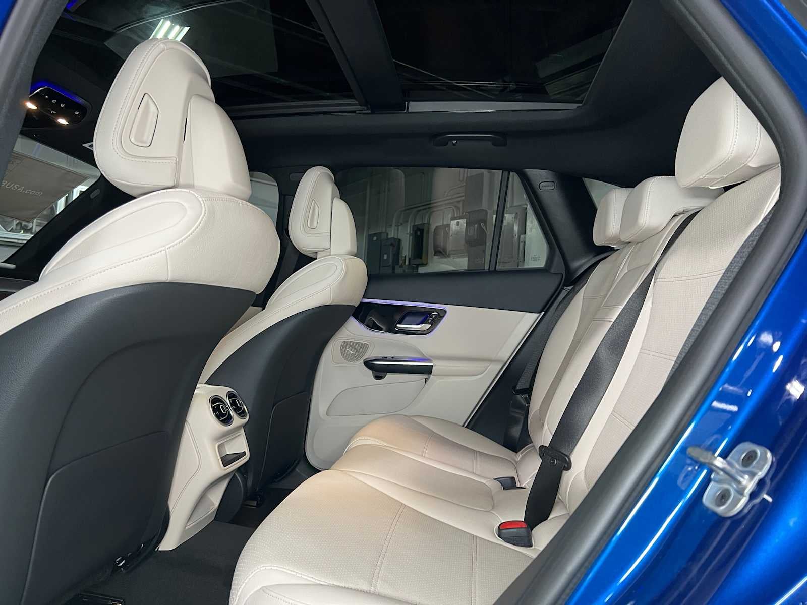 2025 Mercedes-Benz GLC 300 4MATIC® SUV