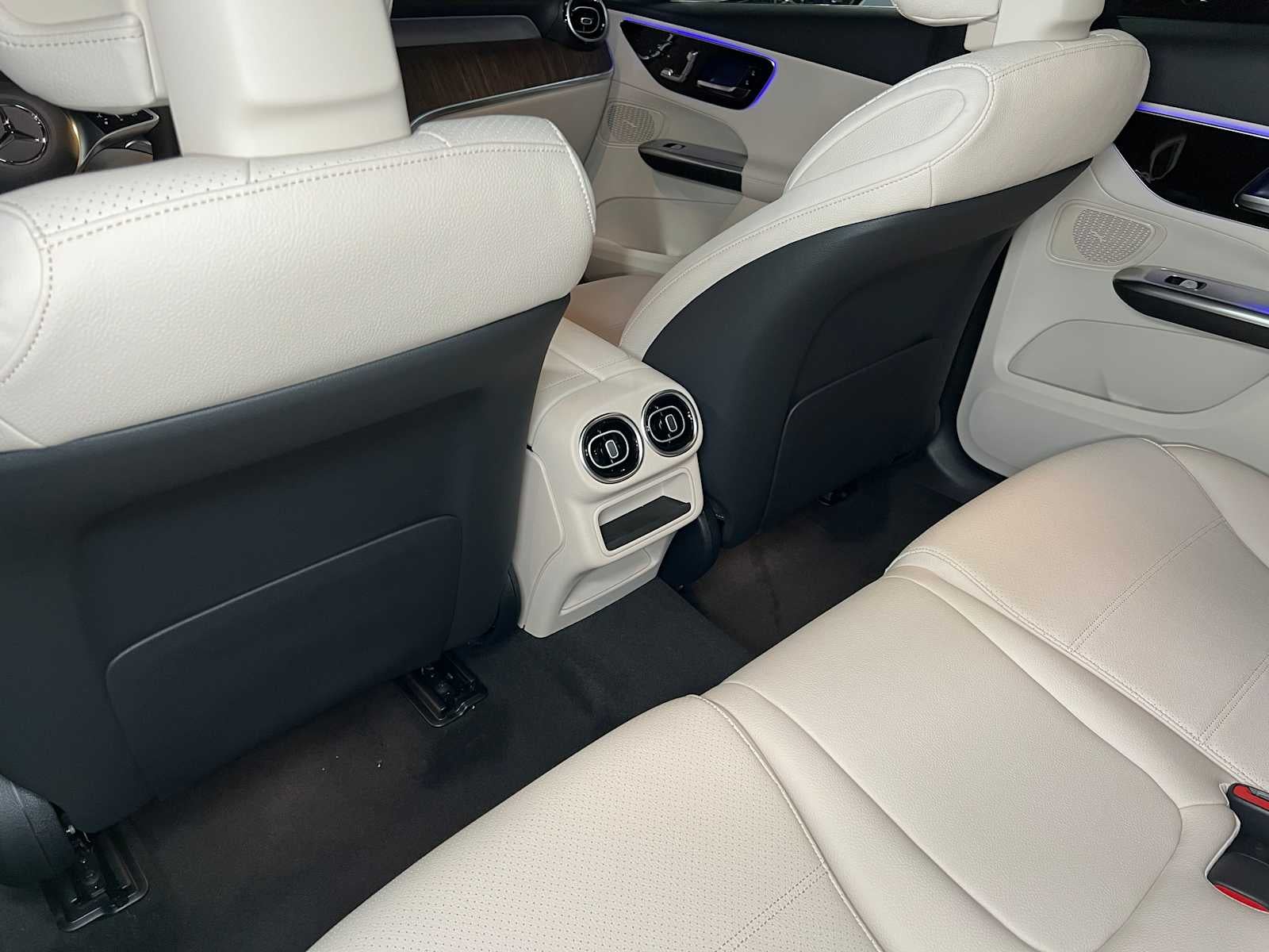 2025 Mercedes-Benz GLC 300 4MATIC® SUV