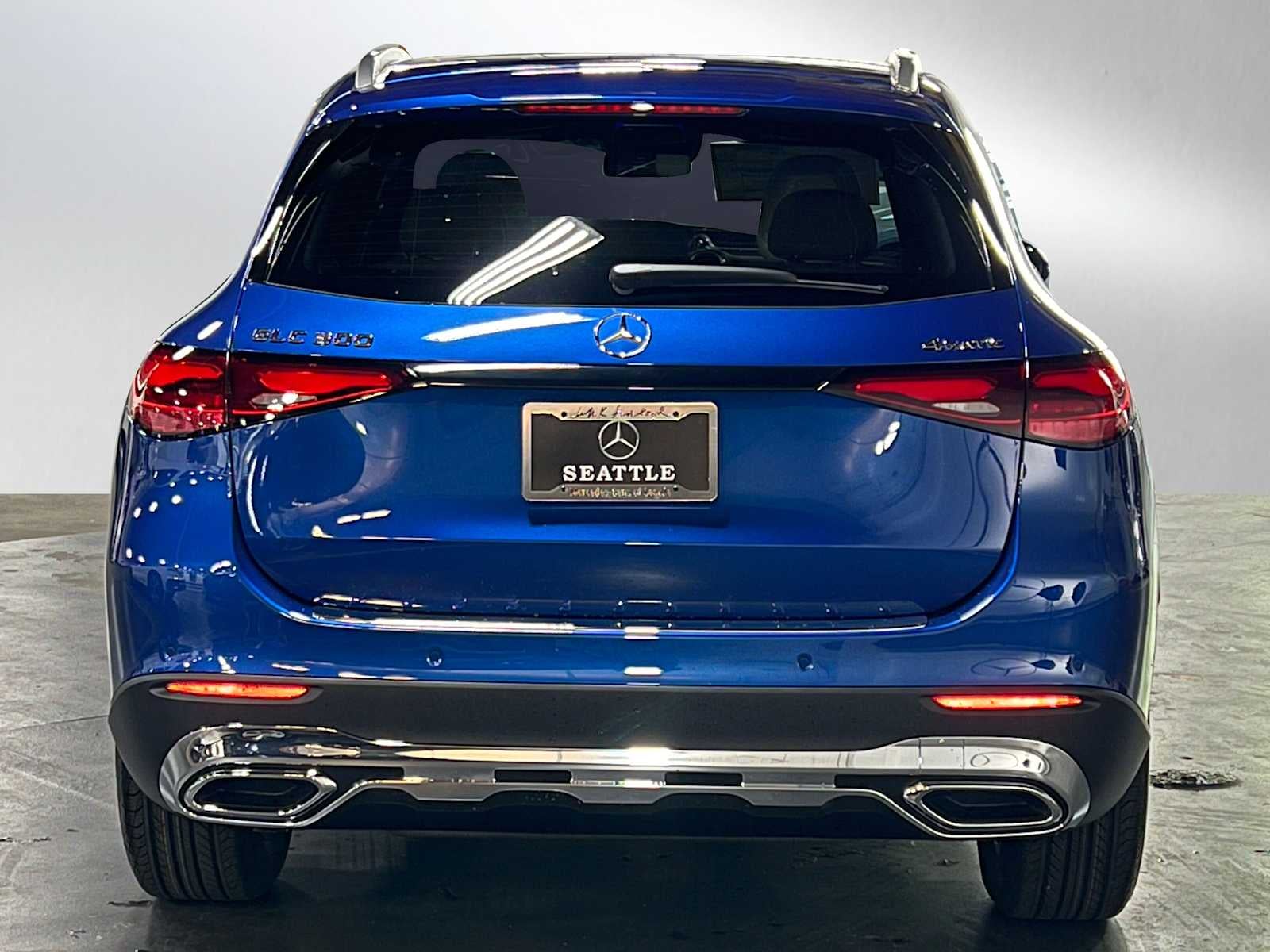 2025 Mercedes-Benz GLC 300 4MATIC® SUV