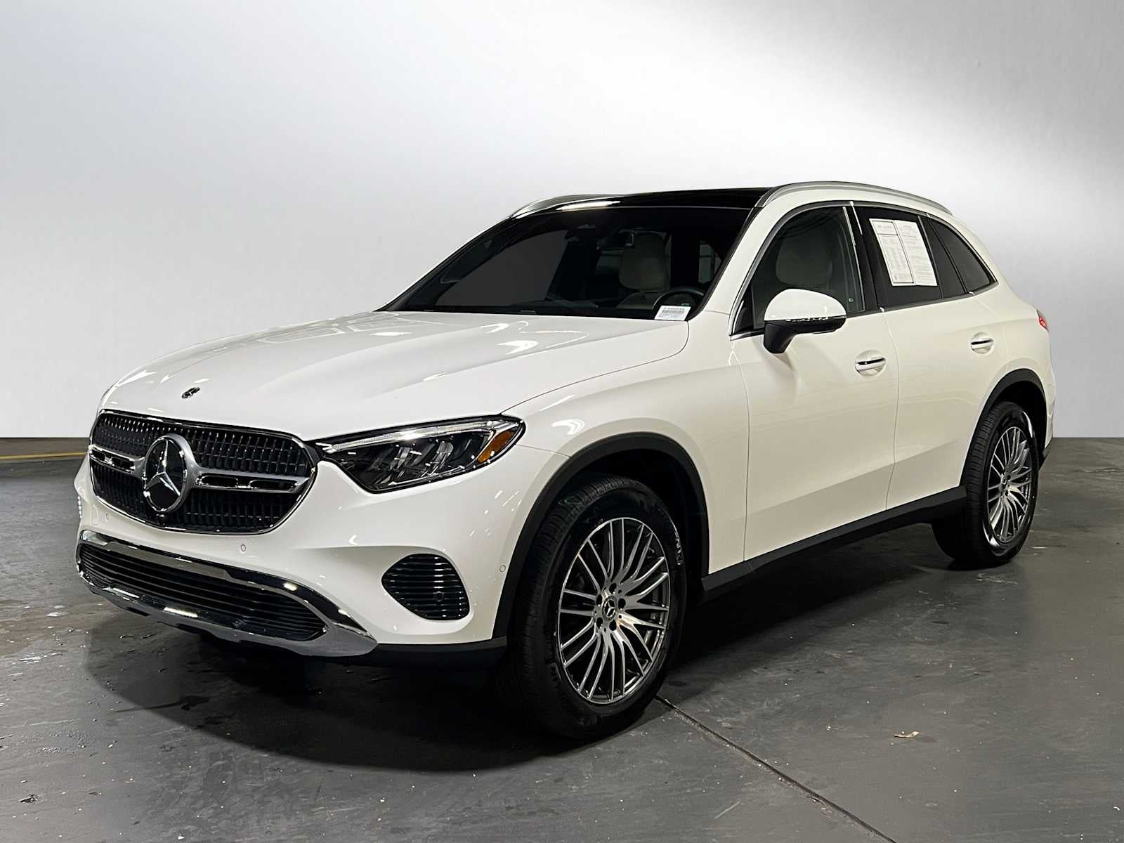 2025 Mercedes-Benz GLC GLC 300