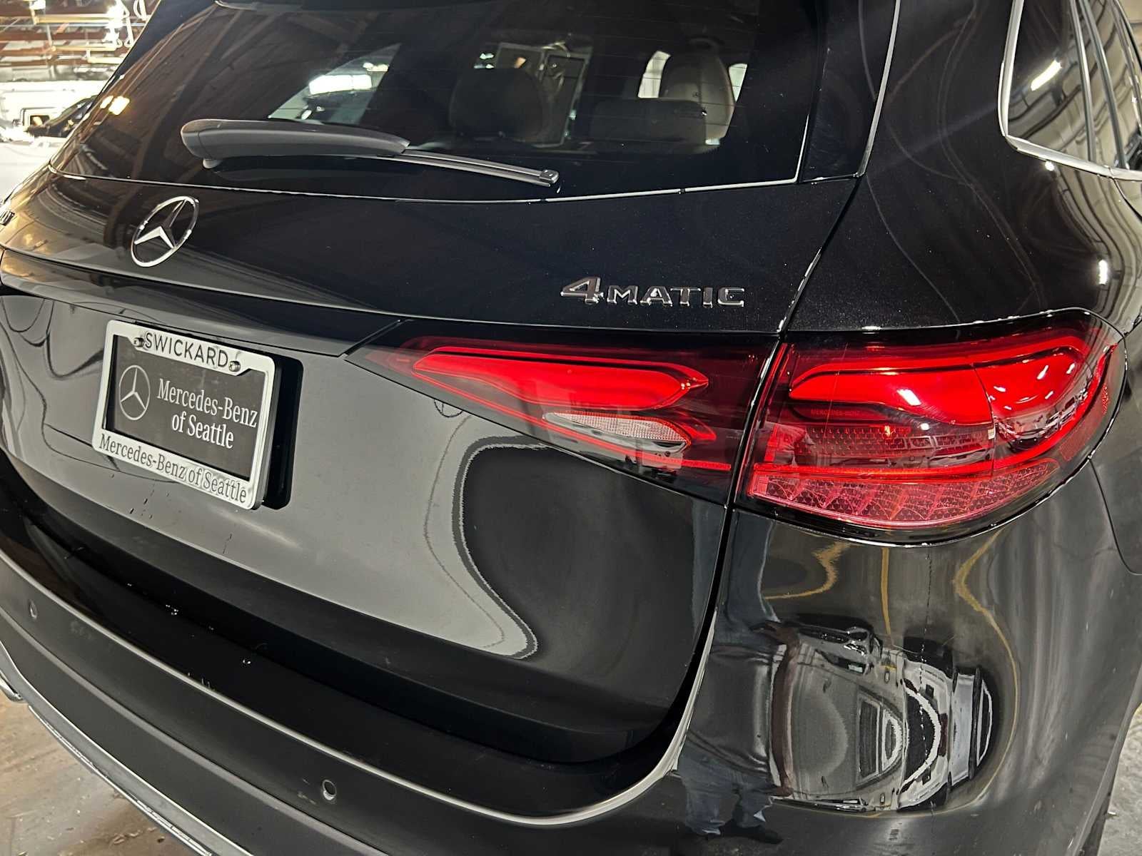 2026 Mercedes-Benz GLC 300 4MATIC® SUV