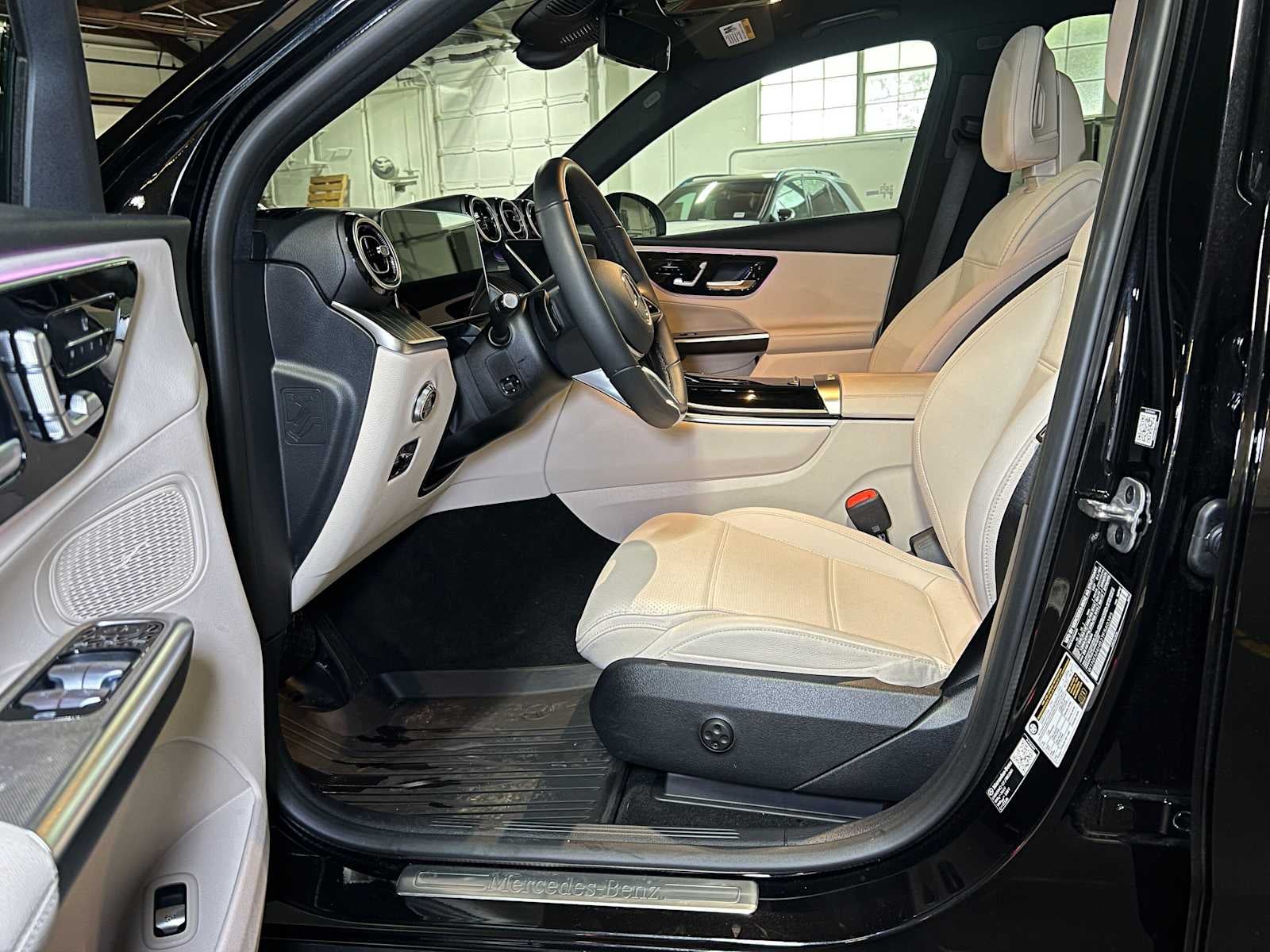 2026 Mercedes-Benz GLC 300 4MATIC® SUV
