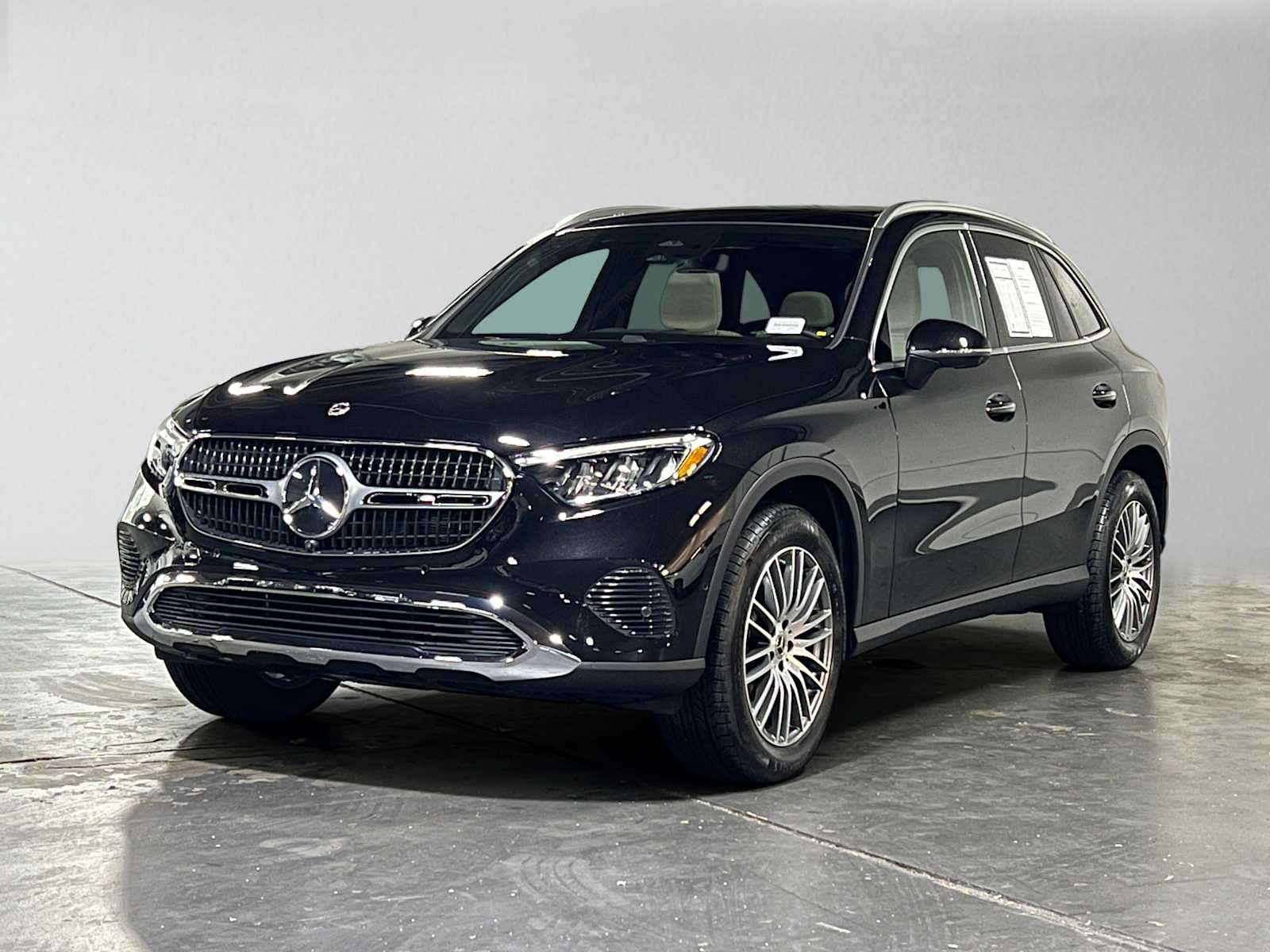 2026 Mercedes-Benz GLC 300 4MATIC® SUV