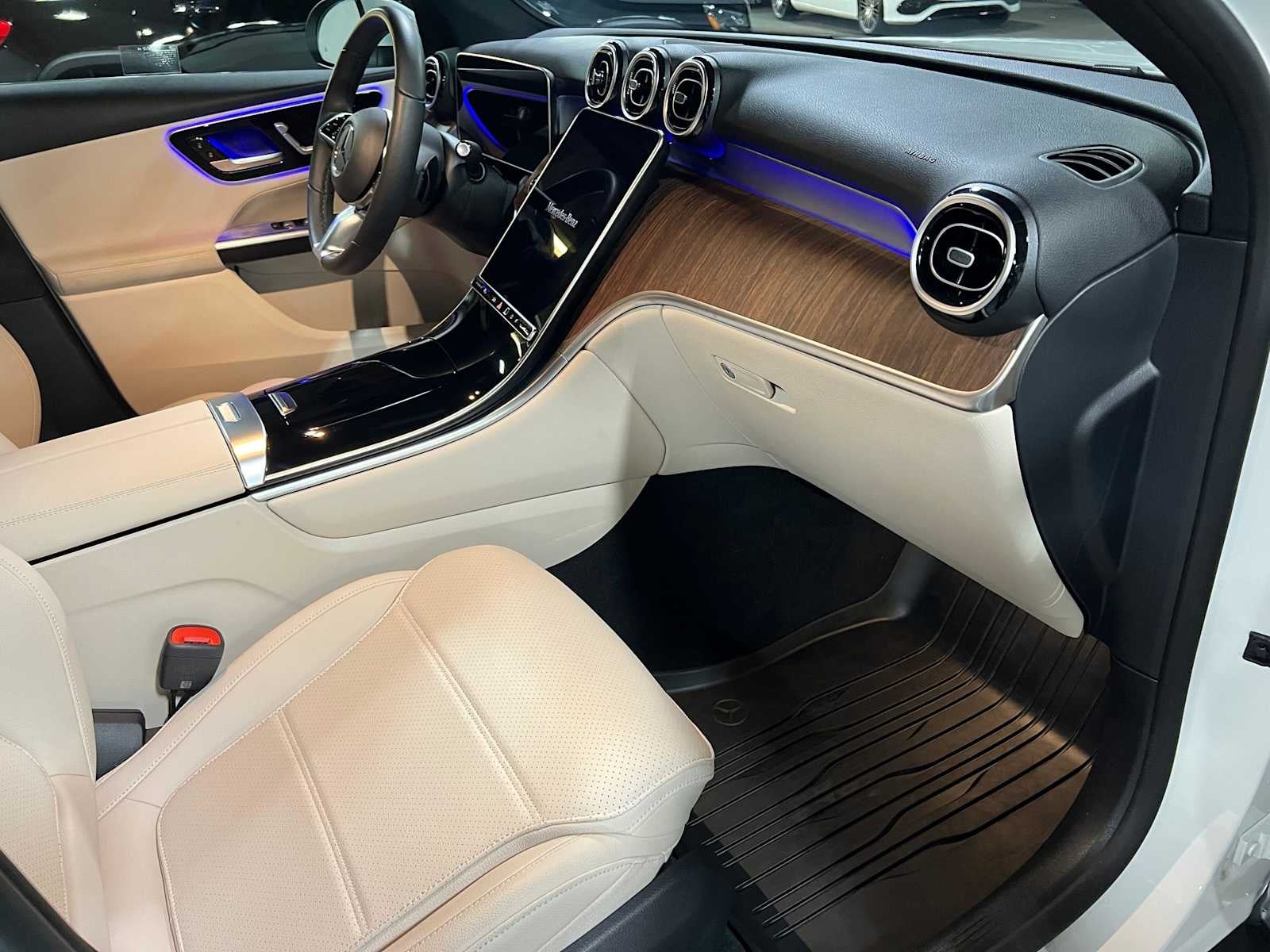 2026 Mercedes-Benz GLC 300 4MATIC® SUV