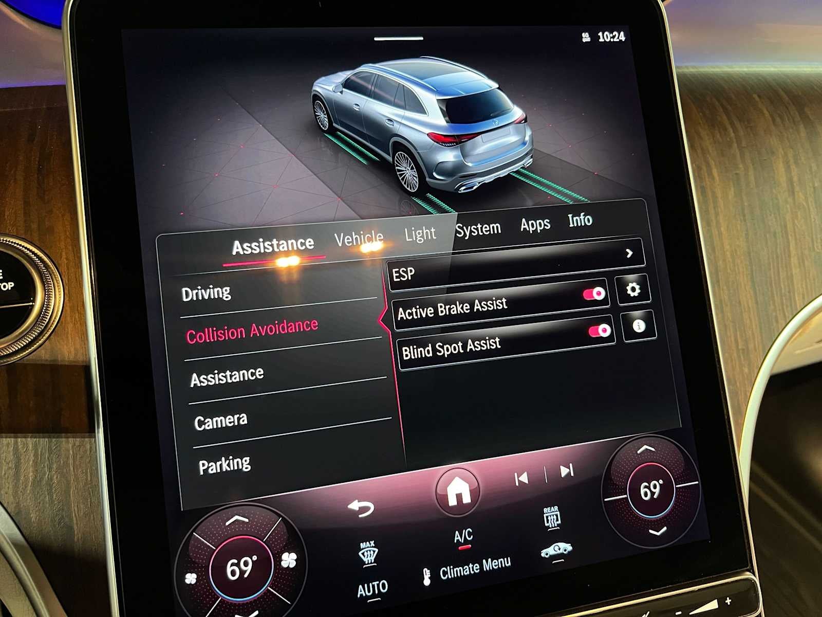 2026 Mercedes-Benz GLC 300 4MATIC® SUV