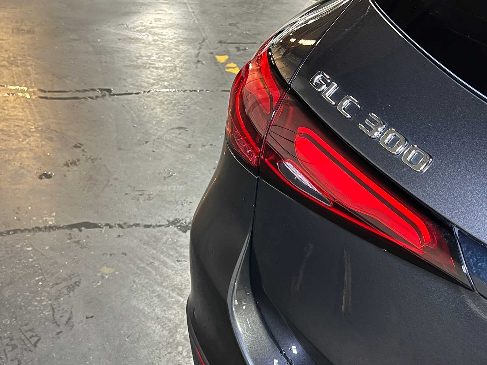 2025 Mercedes-Benz GLC GLC 300