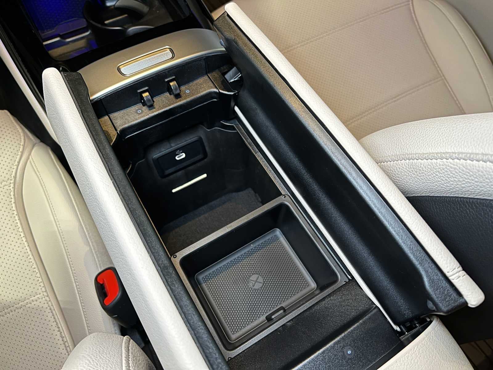 2025 Mercedes-Benz GLC GLC 300