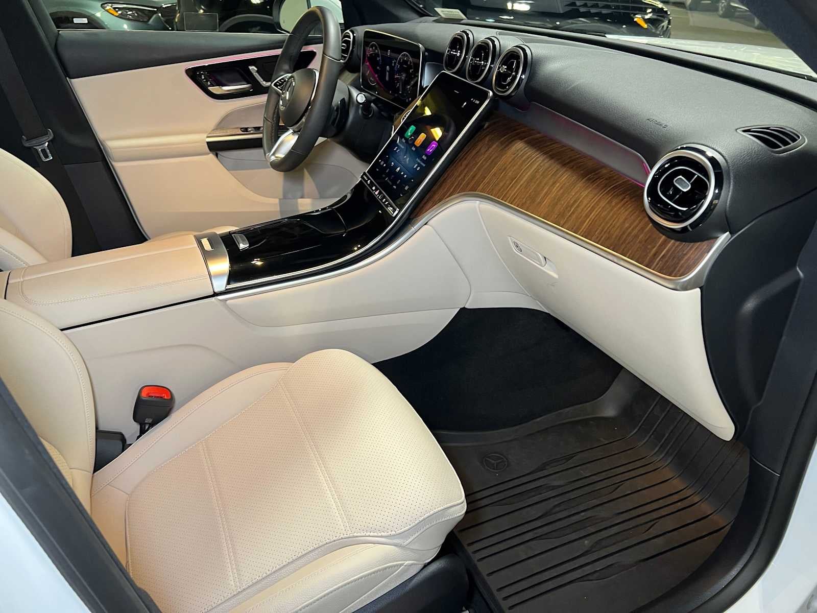2026 Mercedes-Benz GLC 300 4MATIC® SUV