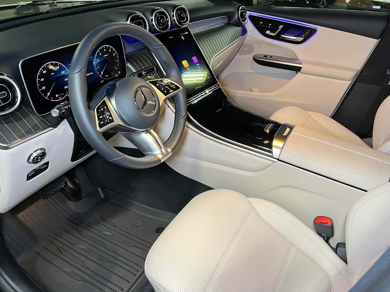 2026 Mercedes-Benz GLC 300 4MATIC® SUV
