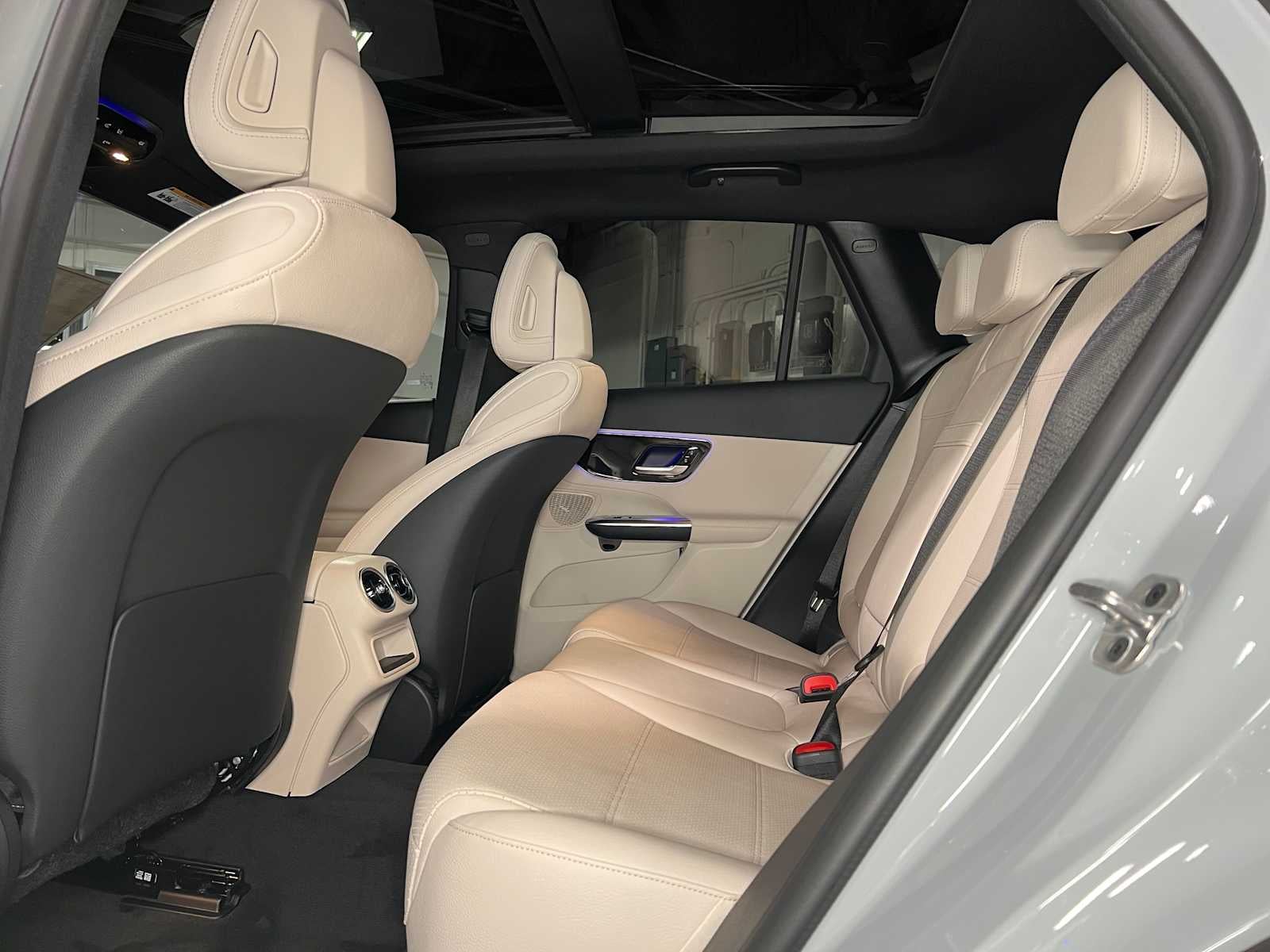 2025 Mercedes-Benz GLC 300 4MATIC® SUV