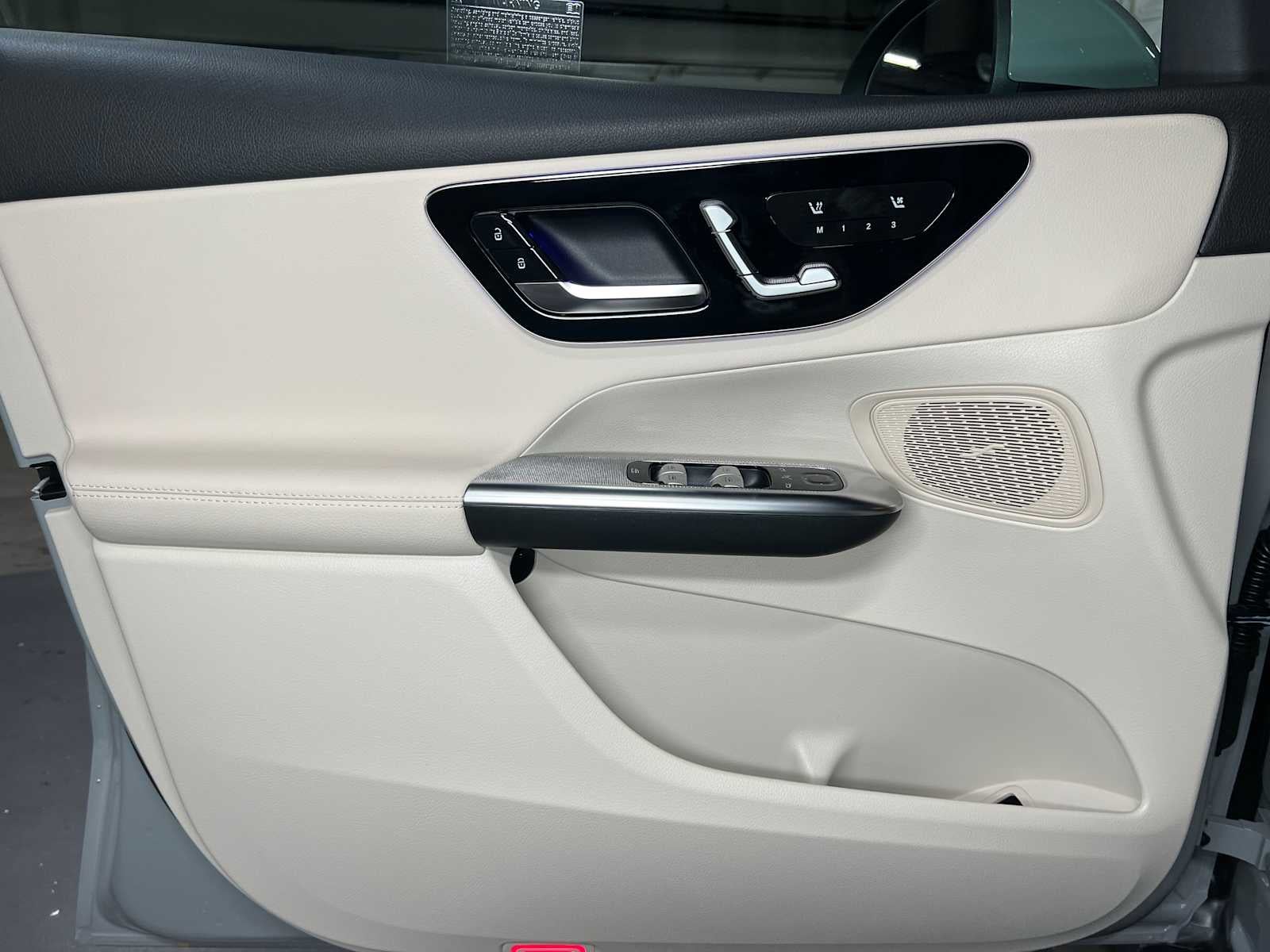 2025 Mercedes-Benz GLC 300 4MATIC® SUV