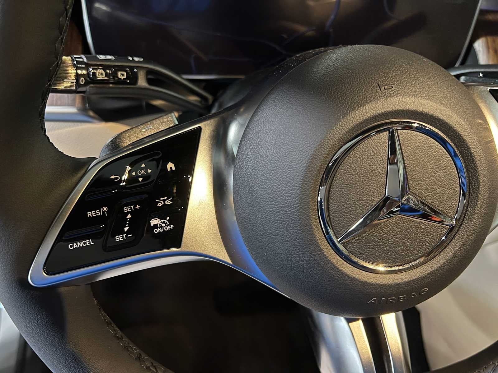 2025 Mercedes-Benz GLC 300 4MATIC® SUV