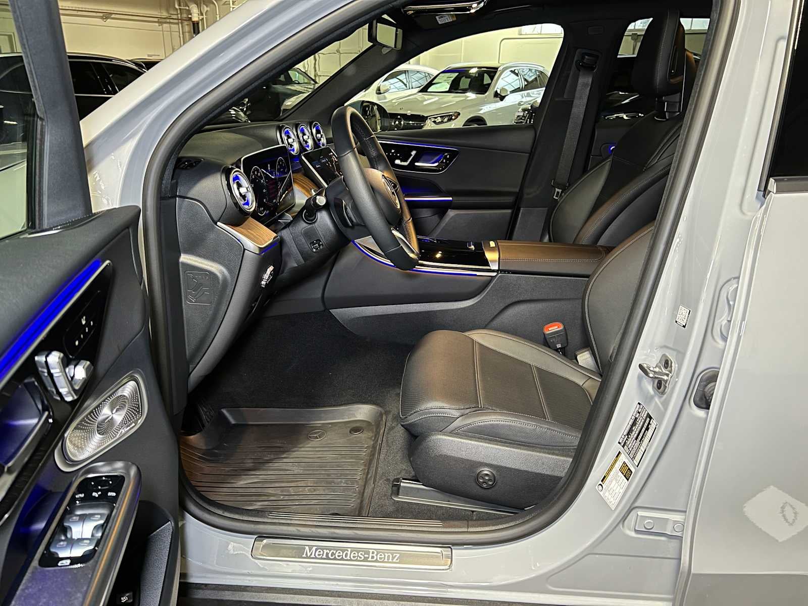 2025 Mercedes-Benz GLC GLC 300