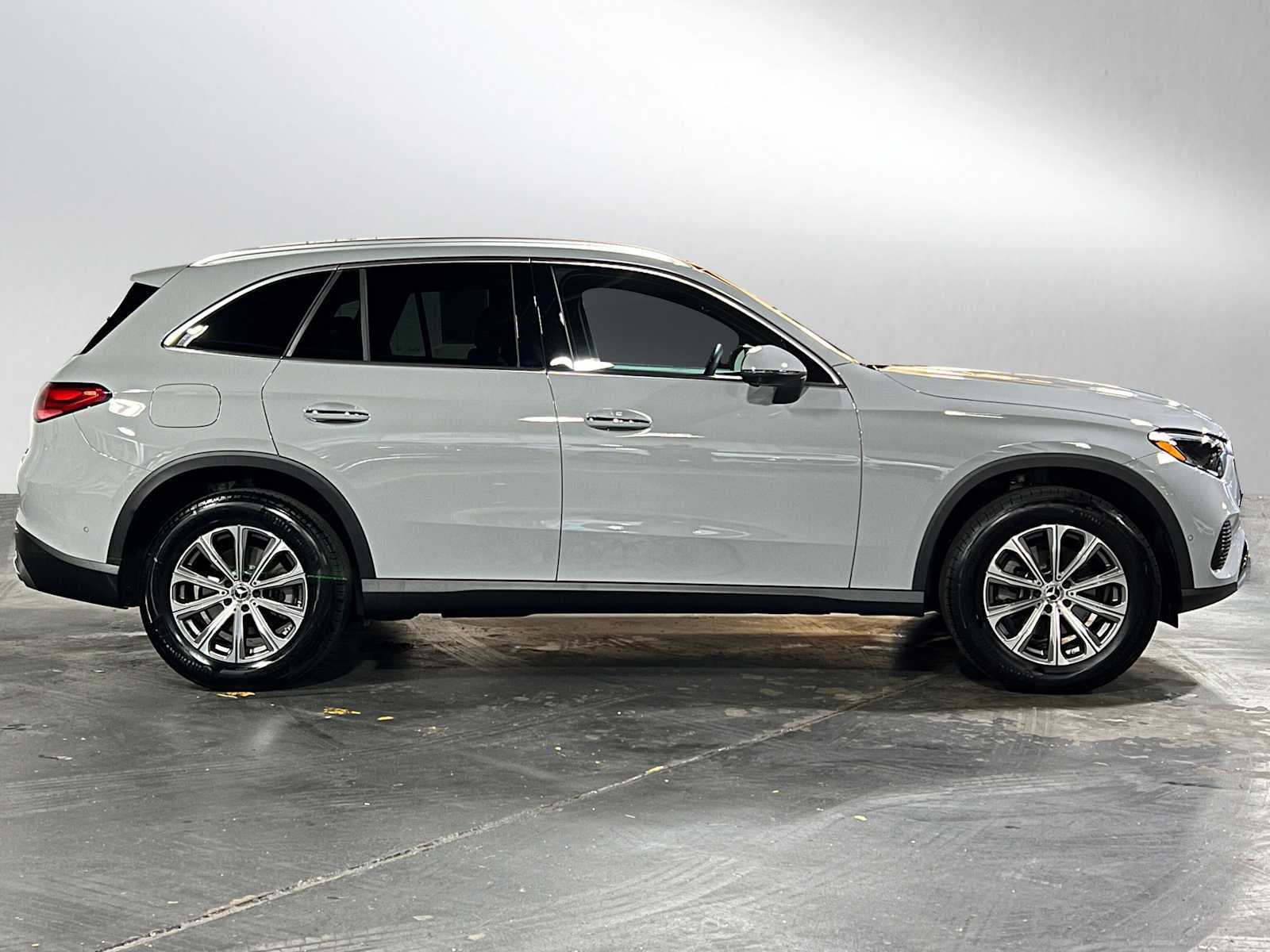 2025 Mercedes-Benz GLC GLC 300