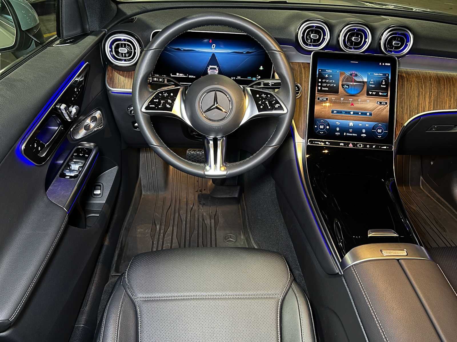 2025 Mercedes-Benz GLC GLC 300