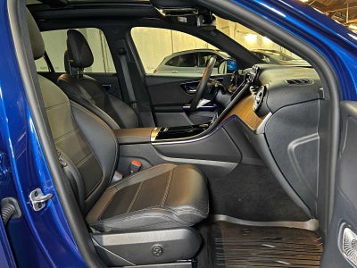 2025 Mercedes-Benz GLC 300 GLC 300