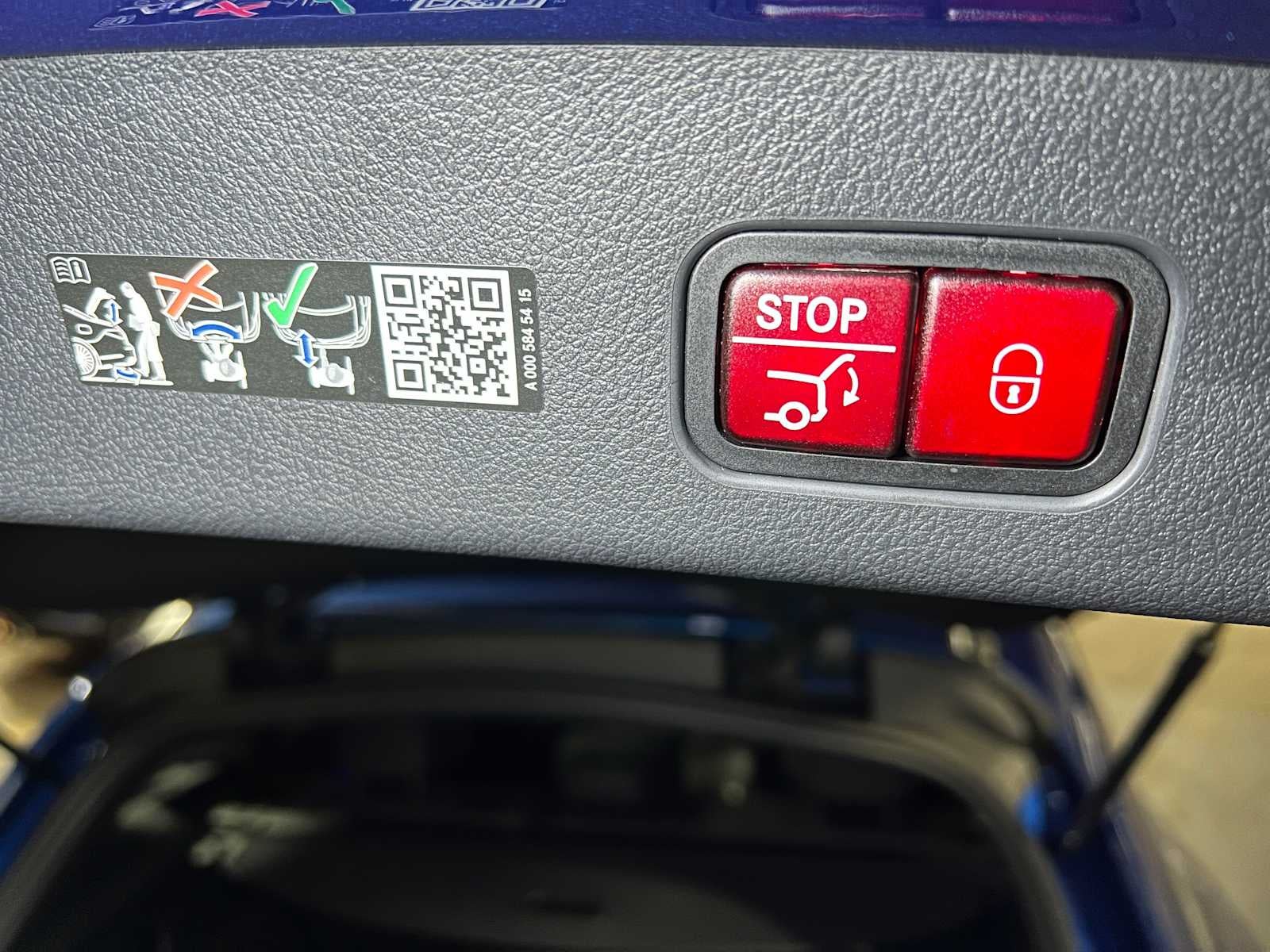 2025 Mercedes-Benz GLC 300 GLC 300