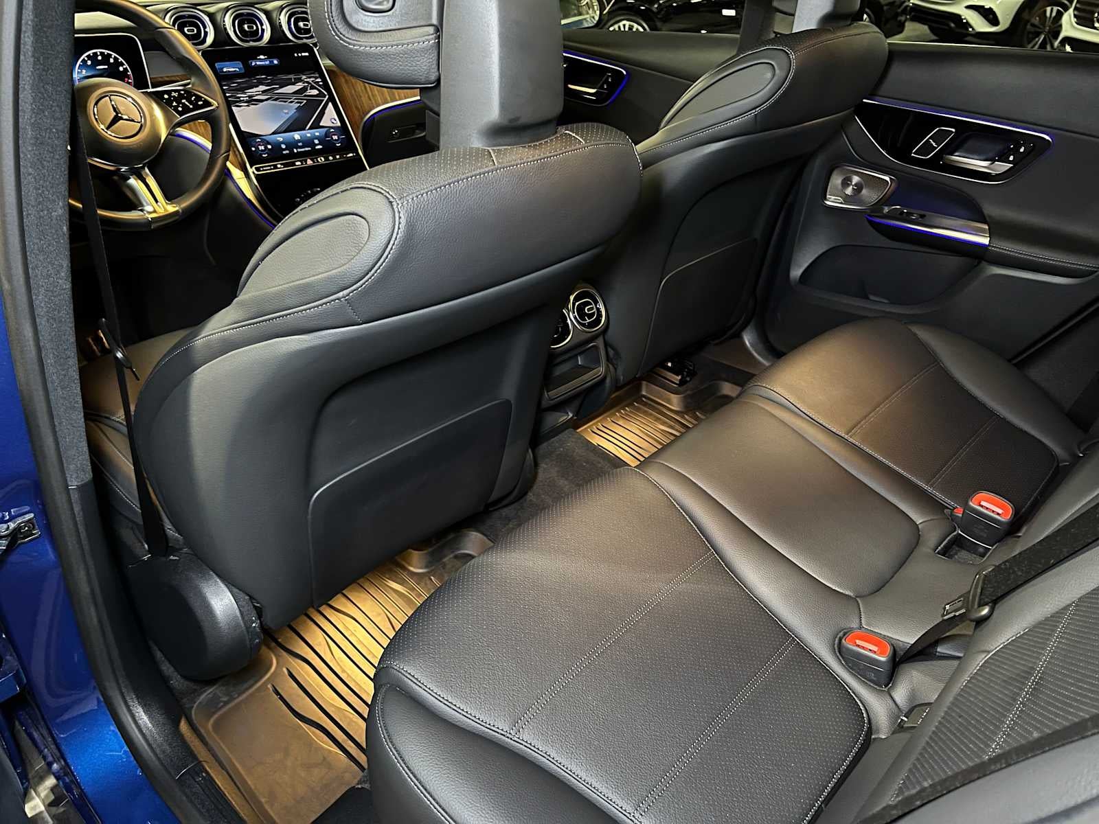 2025 Mercedes-Benz GLC 300 GLC 300