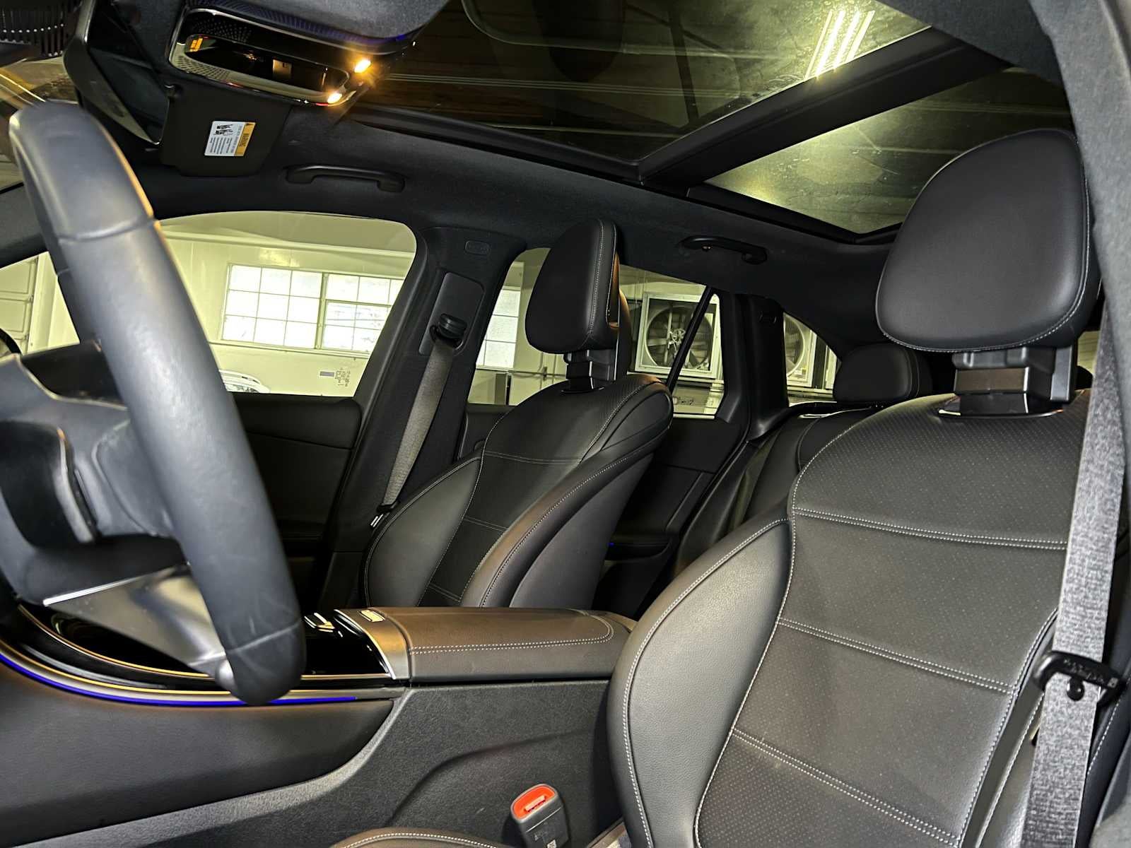 2025 Mercedes-Benz GLC 300 GLC 300