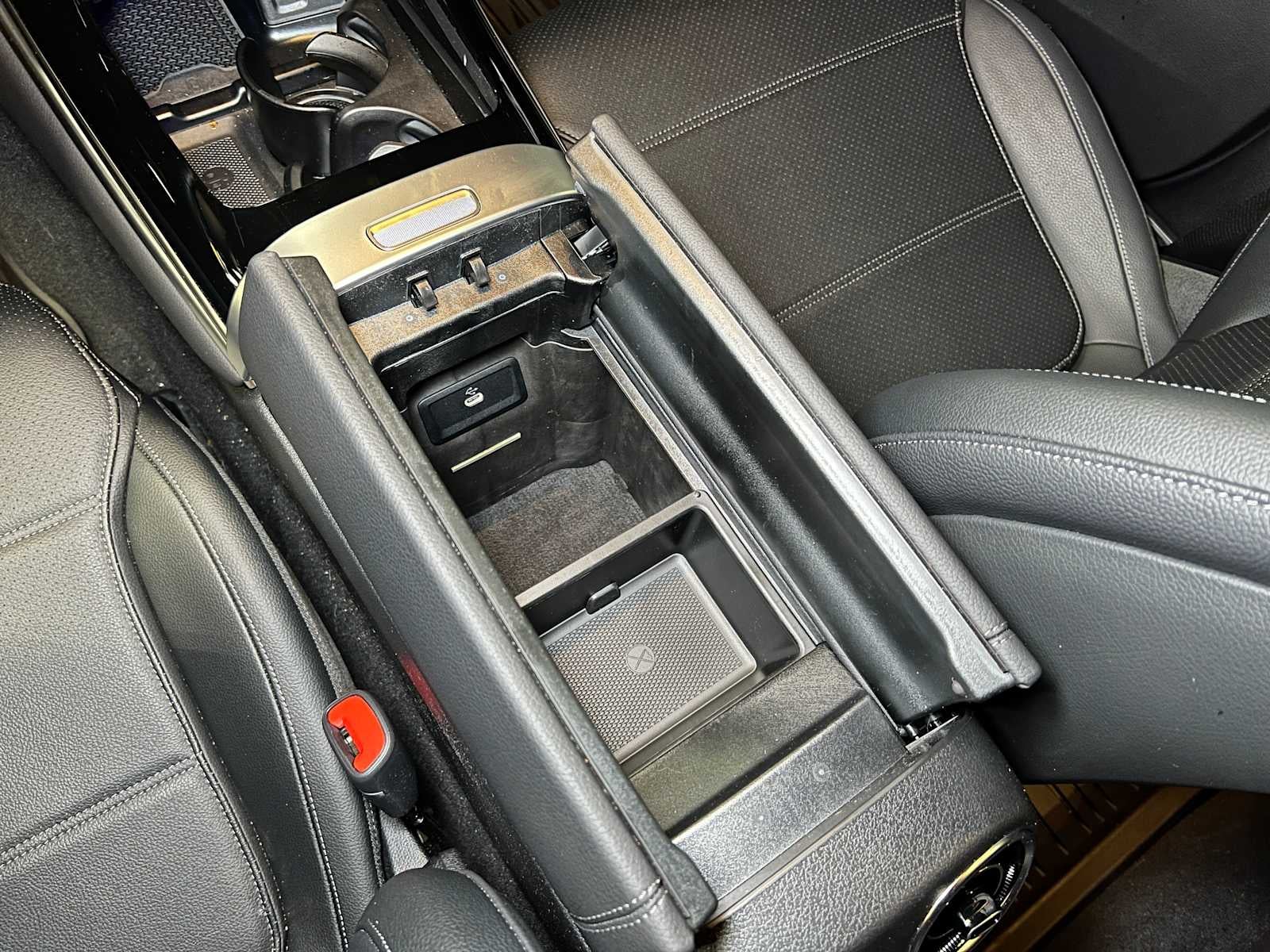 2025 Mercedes-Benz GLC 300 GLC 300