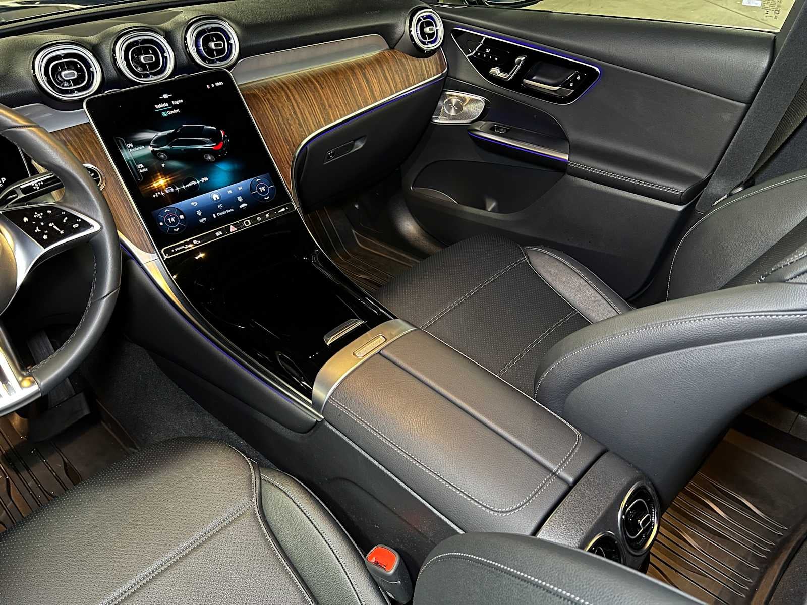 2025 Mercedes-Benz GLC 300 GLC 300