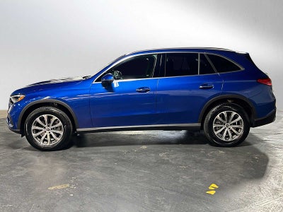 2025 Mercedes-Benz GLC 300 GLC 300