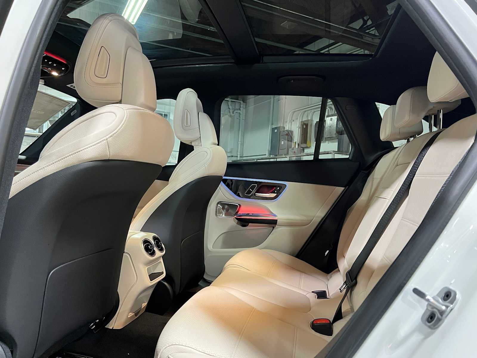2025 Mercedes-Benz GLC 300 4MATIC® SUV