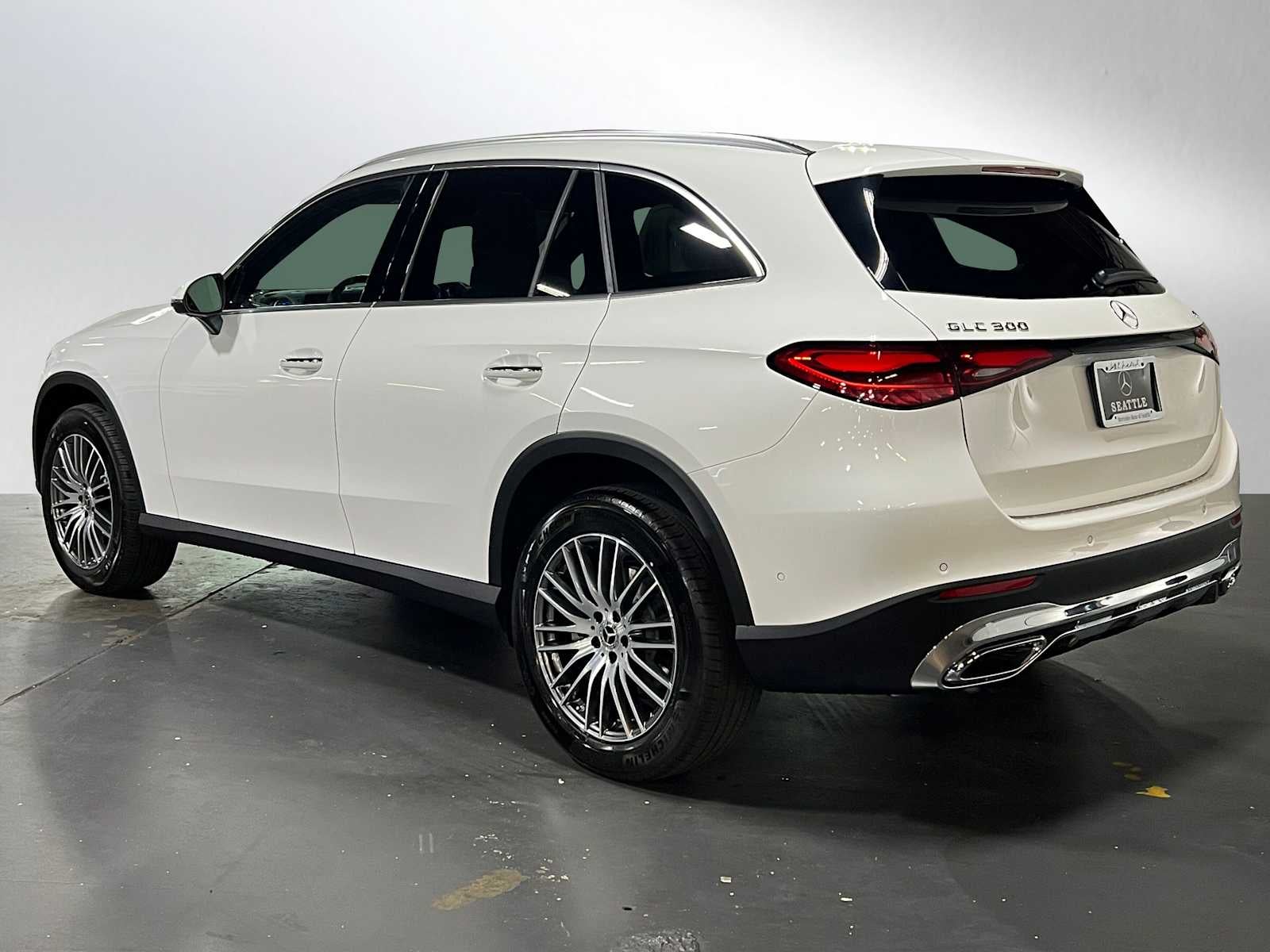 2025 Mercedes-Benz GLC 300 4MATIC® SUV
