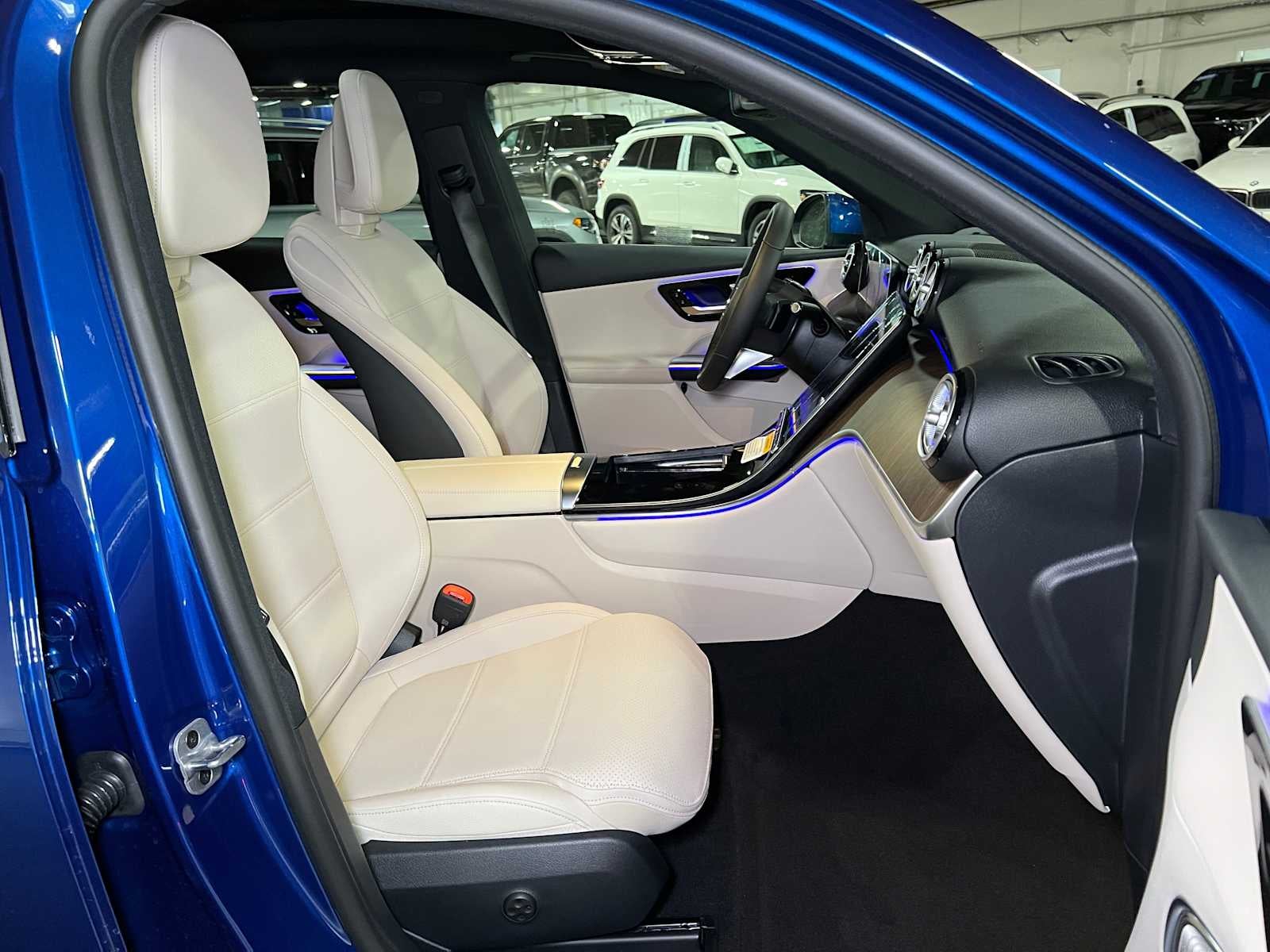 2025 Mercedes-Benz GLC 300 4MATIC® SUV