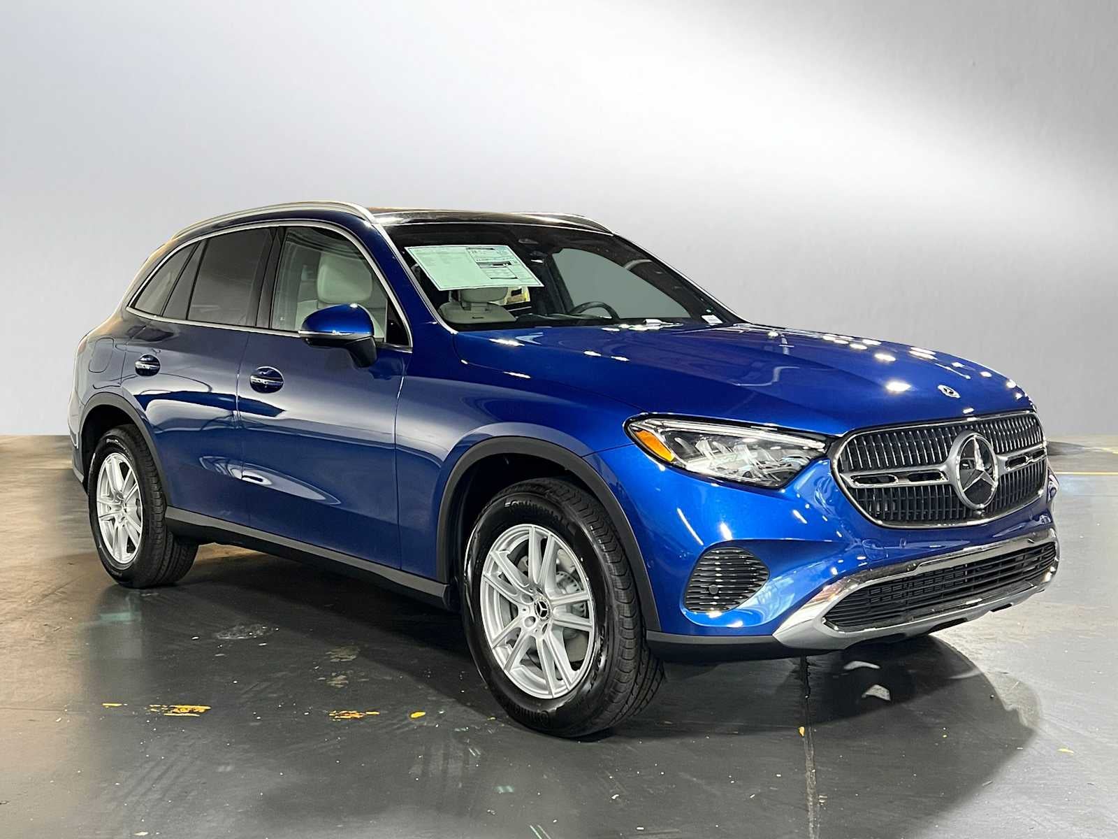 2025 Mercedes-Benz GLC 300 4MATIC® SUV