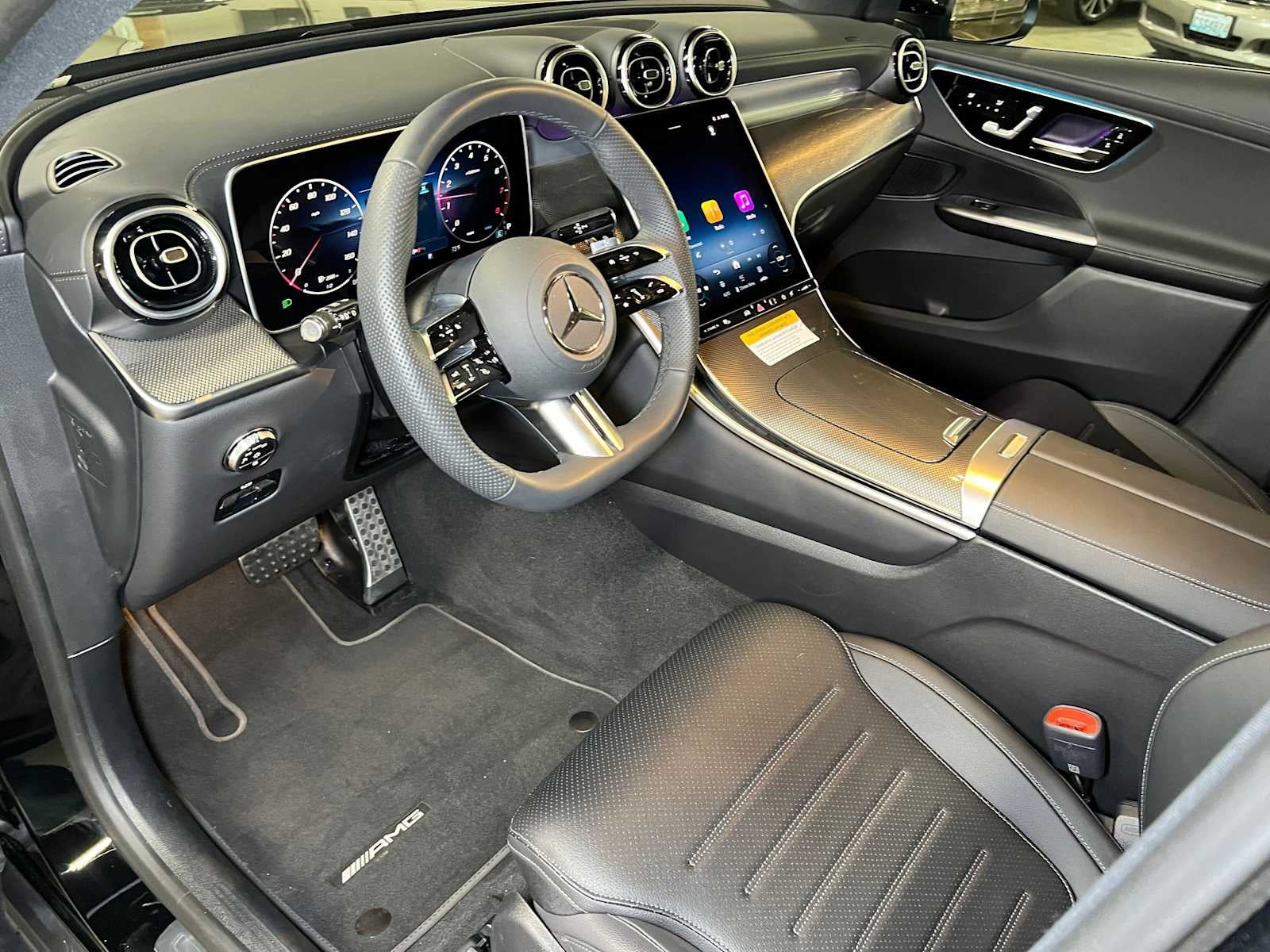 2026 Mercedes-Benz GLC 300 4MATIC® SUV