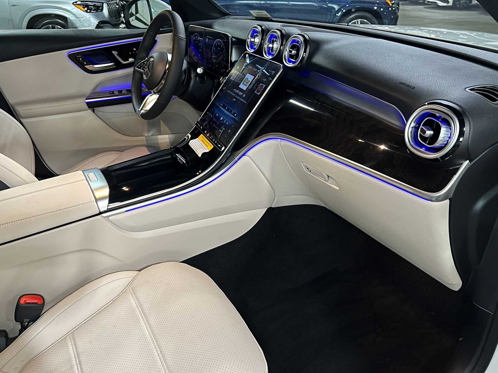 2025 Mercedes-Benz GLC 300 4MATIC® SUV