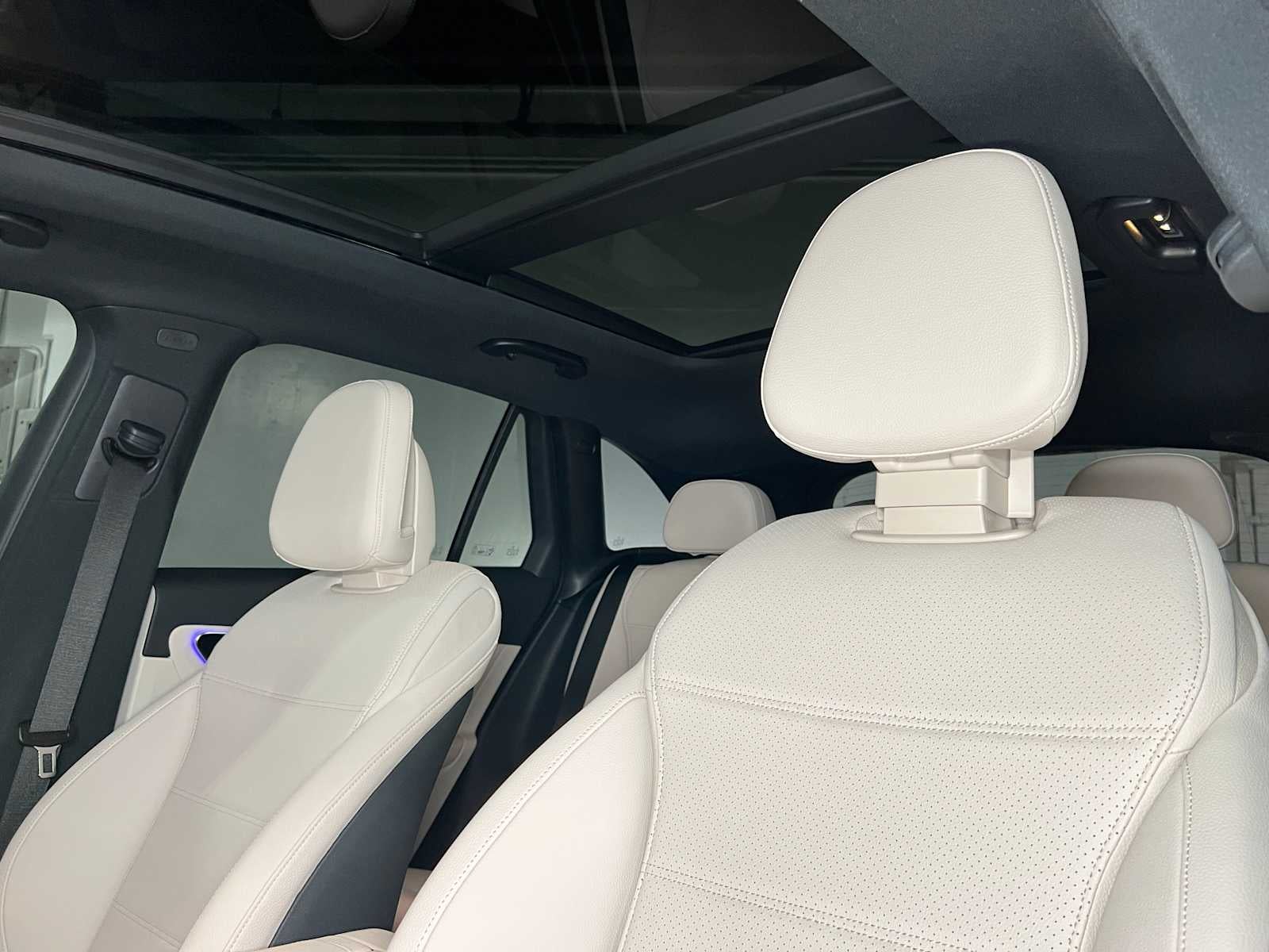 2025 Mercedes-Benz GLC 300 4MATIC® SUV