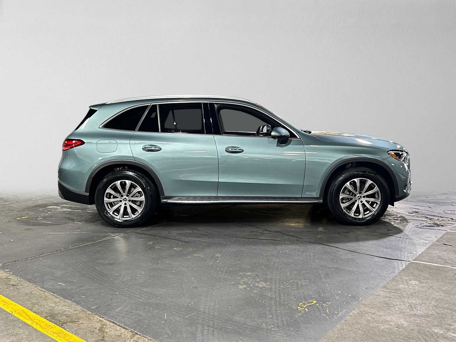 2026 Mercedes-Benz GLC 300 4MATIC® SUV