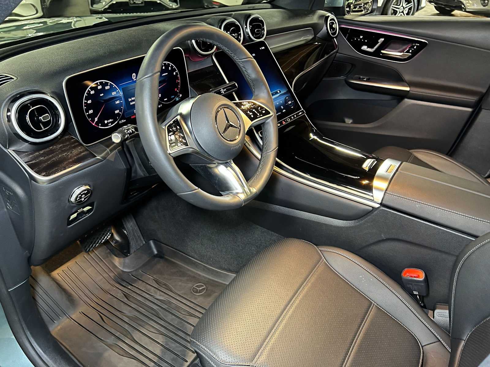 2026 Mercedes-Benz GLC 300 4MATIC® SUV