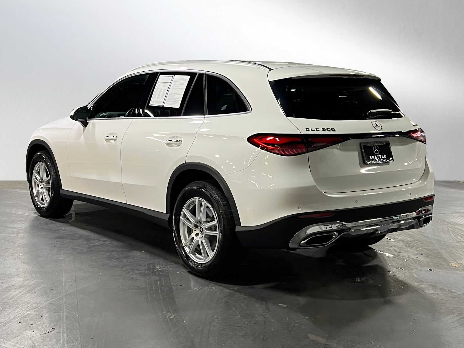 2025 Mercedes-Benz GLC GLC 300