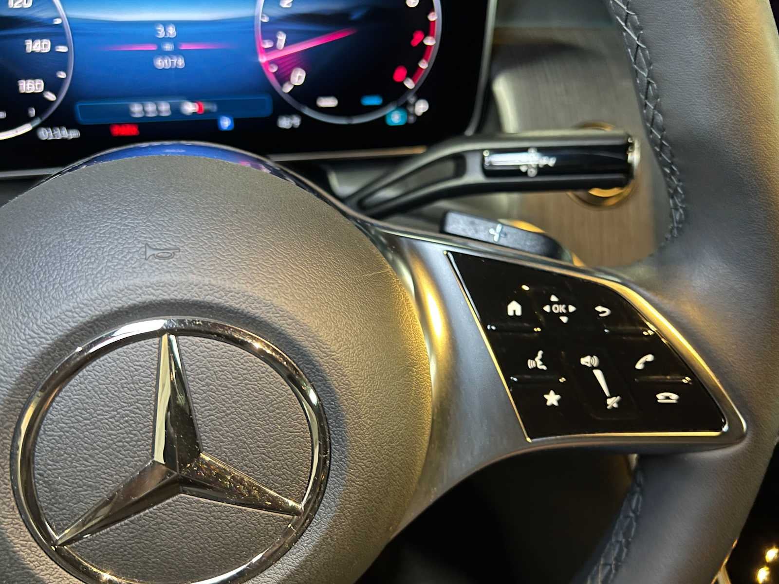 2025 Mercedes-Benz GLC 300 4MATIC® SUV