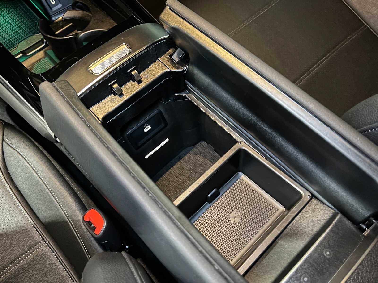 2025 Mercedes-Benz GLC 300 4MATIC® SUV