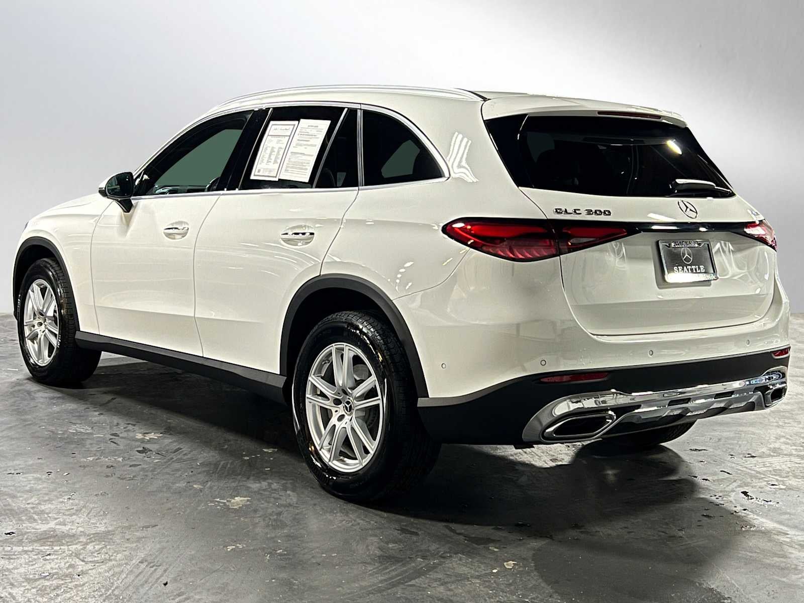 2025 Mercedes-Benz GLC 300 4MATIC® SUV