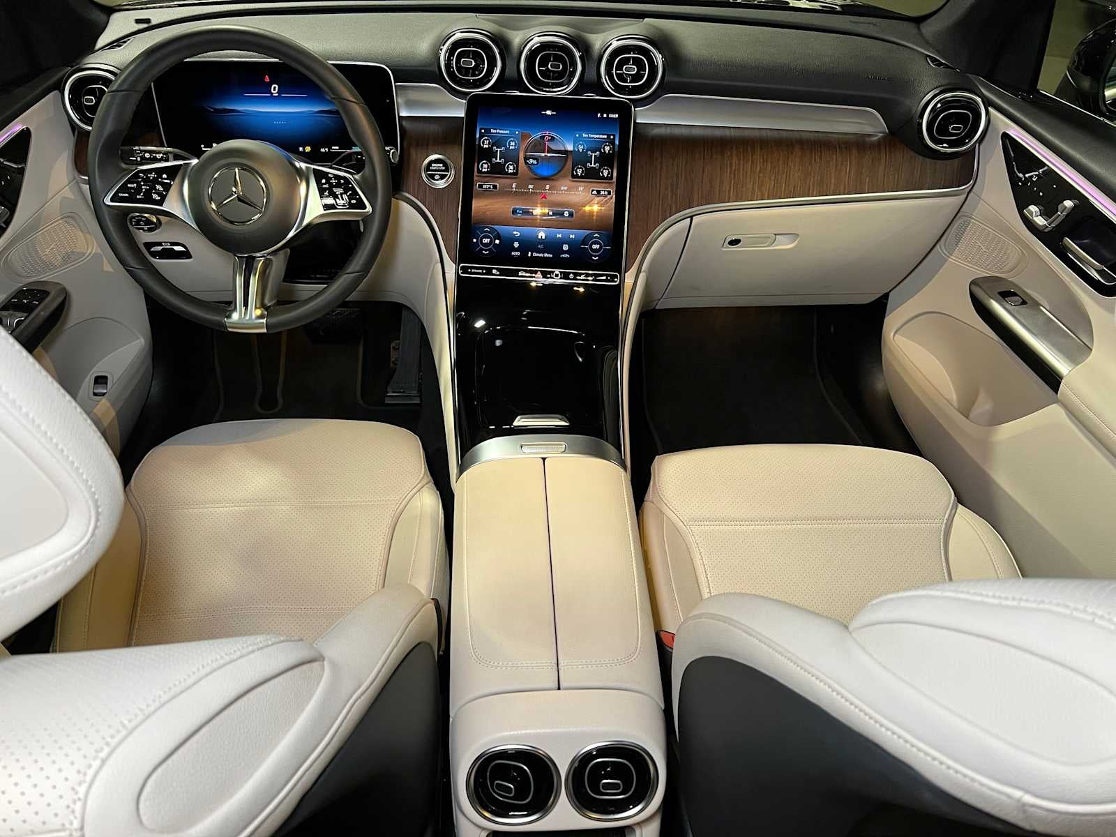 2025 Mercedes-Benz GLC GLC 300