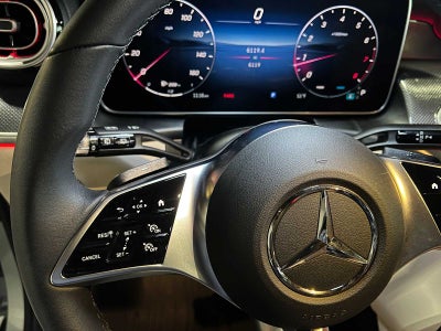 2025 Mercedes-Benz GLC 300 GLC 300