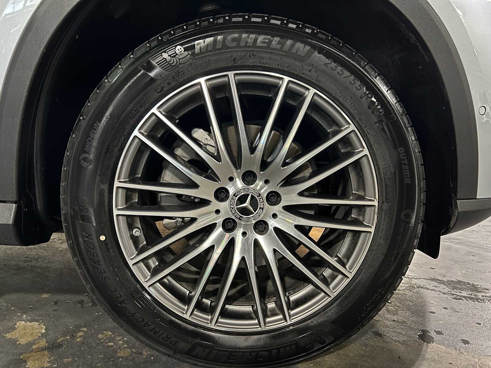 2025 Mercedes-Benz GLC 300 GLC 300