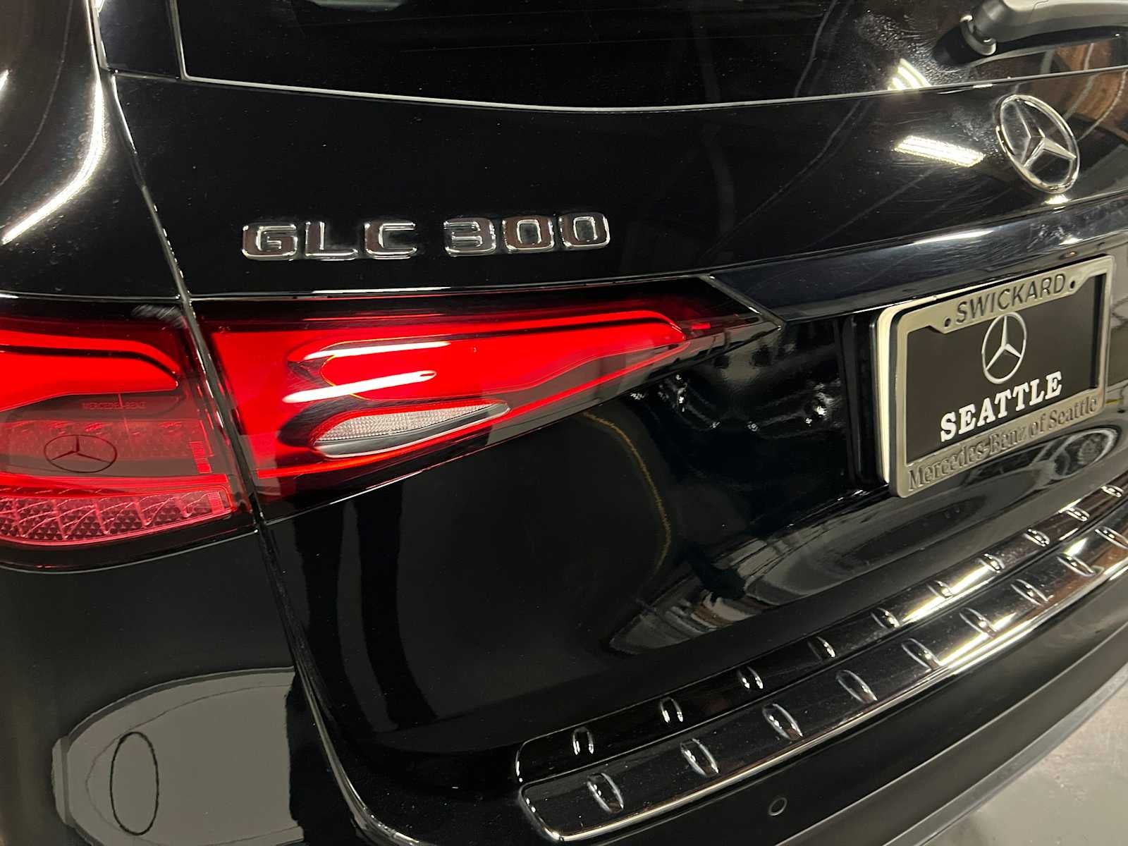 2026 Mercedes-Benz GLC 300 4MATIC® SUV