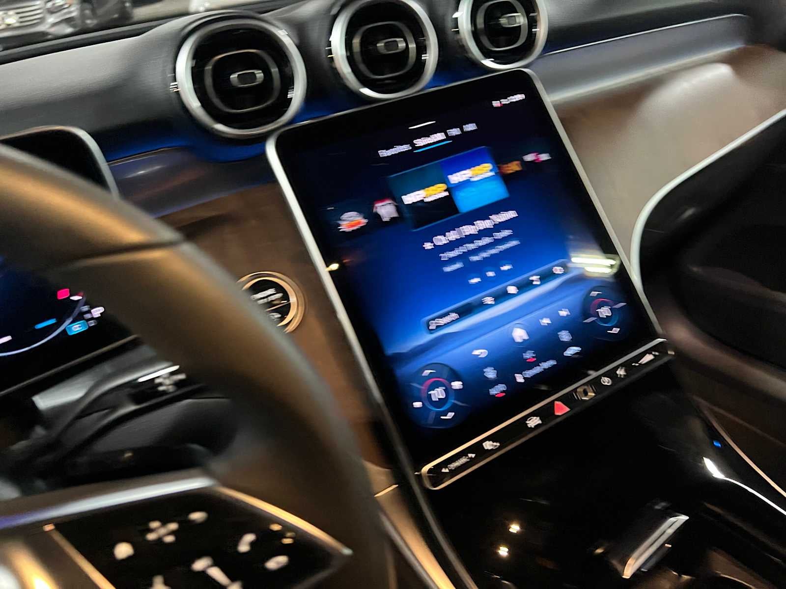 2026 Mercedes-Benz GLC 300 4MATIC® SUV