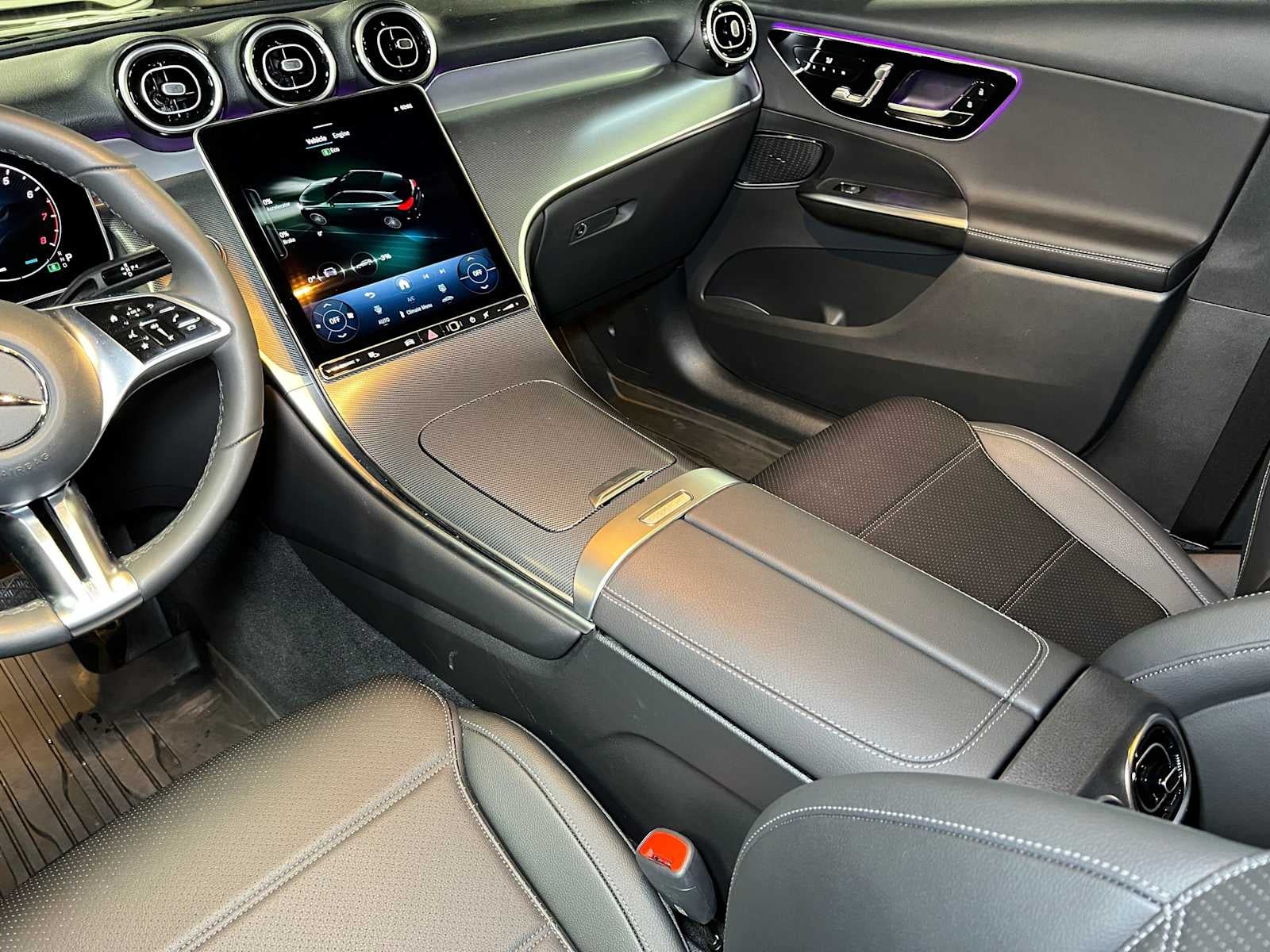 2026 Mercedes-Benz GLC 300 4MATIC® SUV