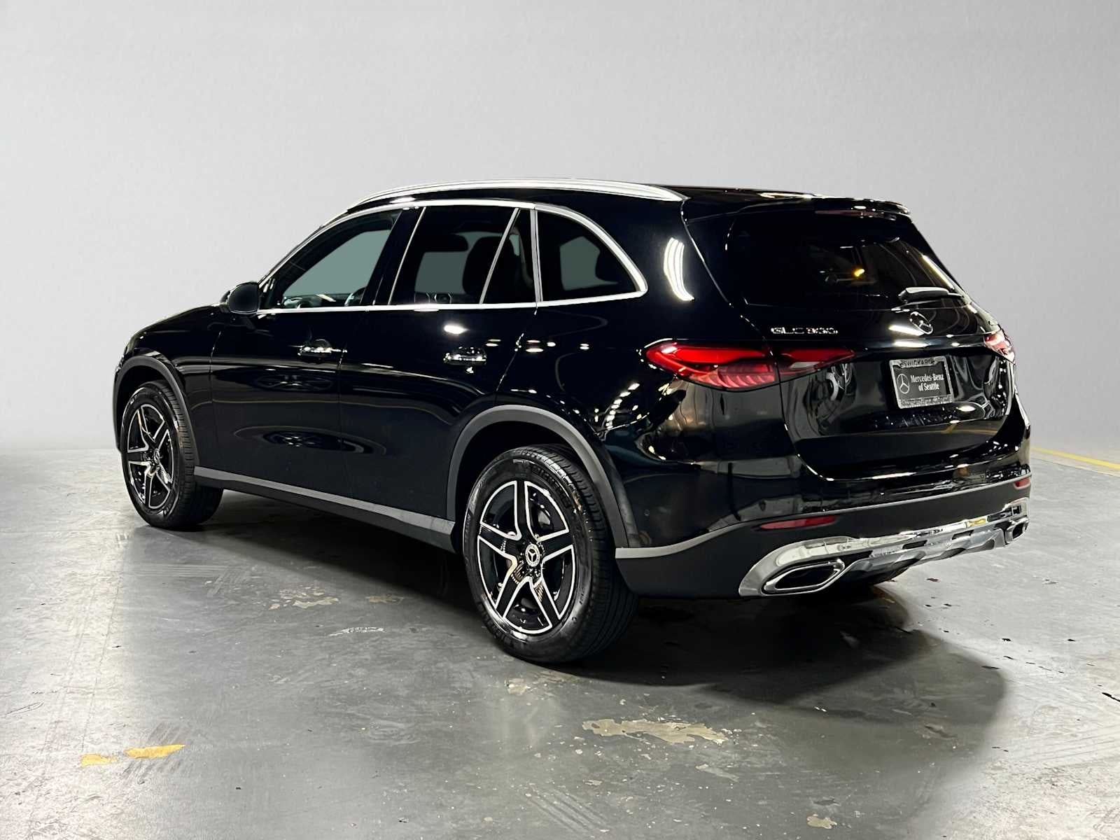 2026 Mercedes-Benz GLC 300 4MATIC® SUV