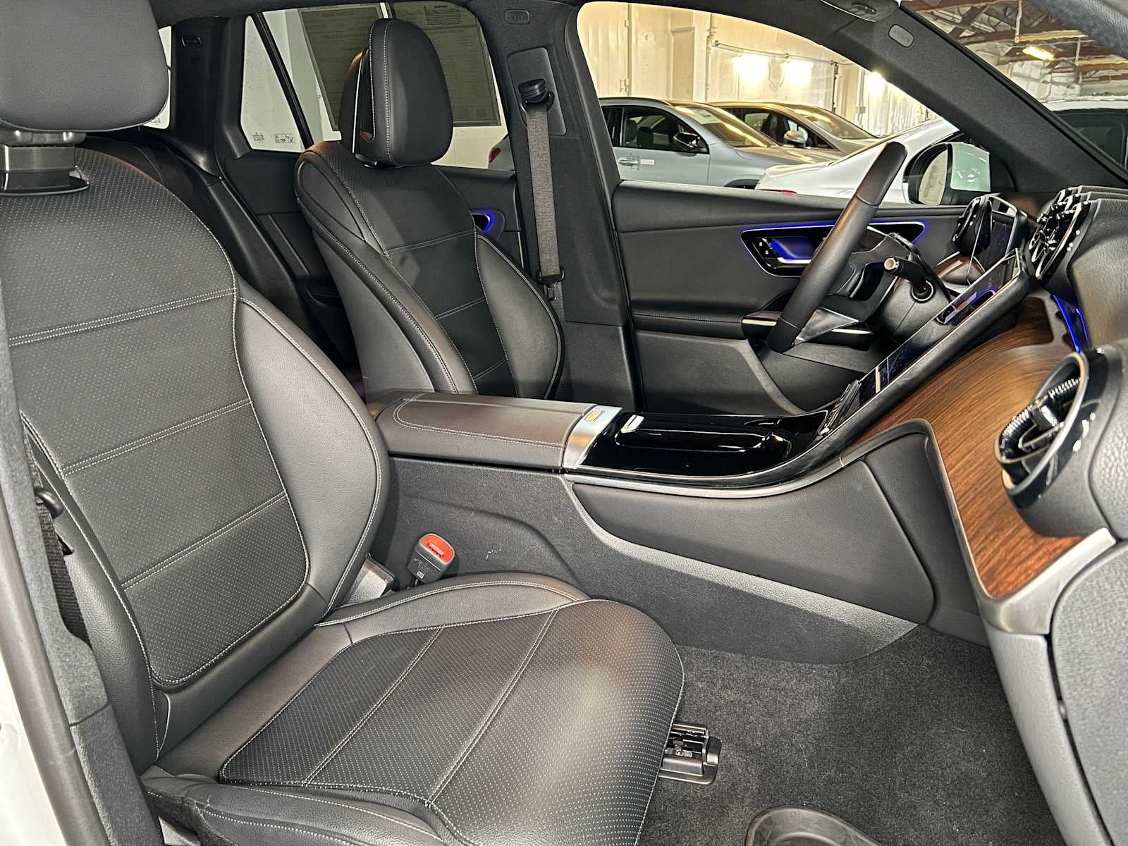 2025 Mercedes-Benz GLC 300 4MATIC® SUV