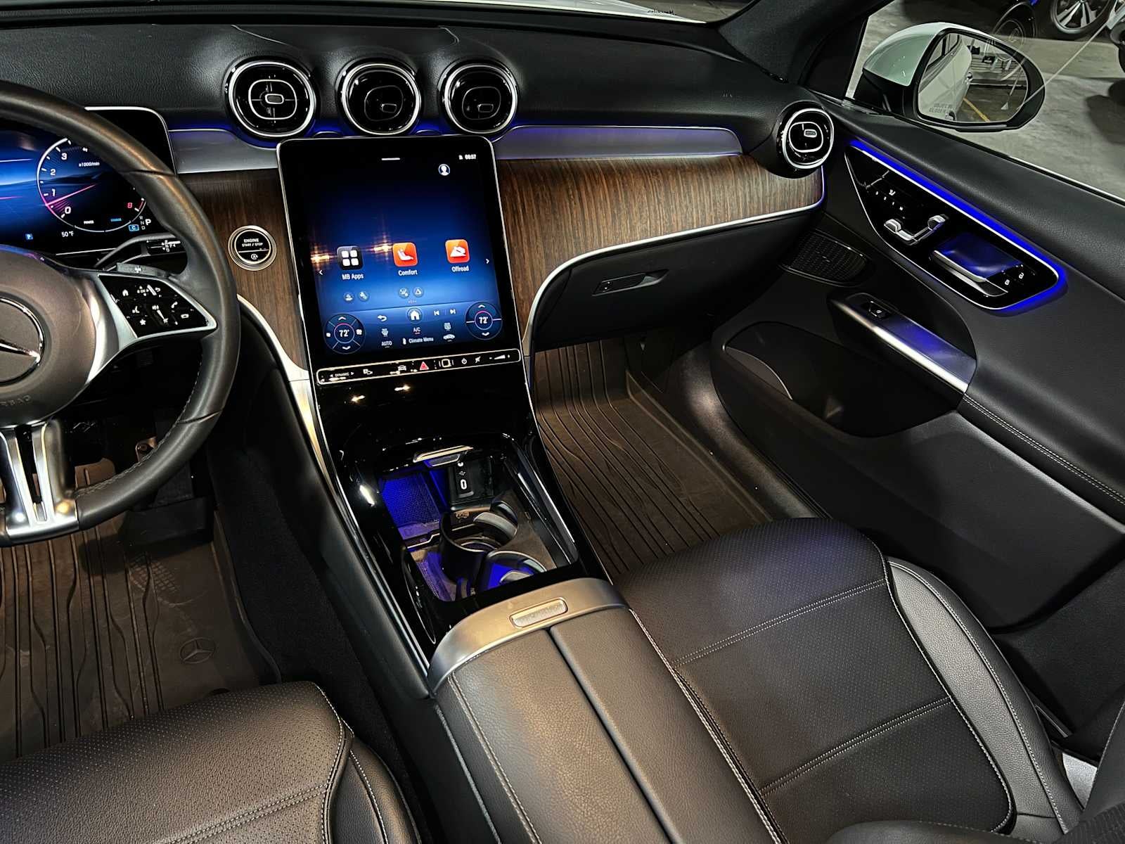 2025 Mercedes-Benz GLC 300 4MATIC® SUV