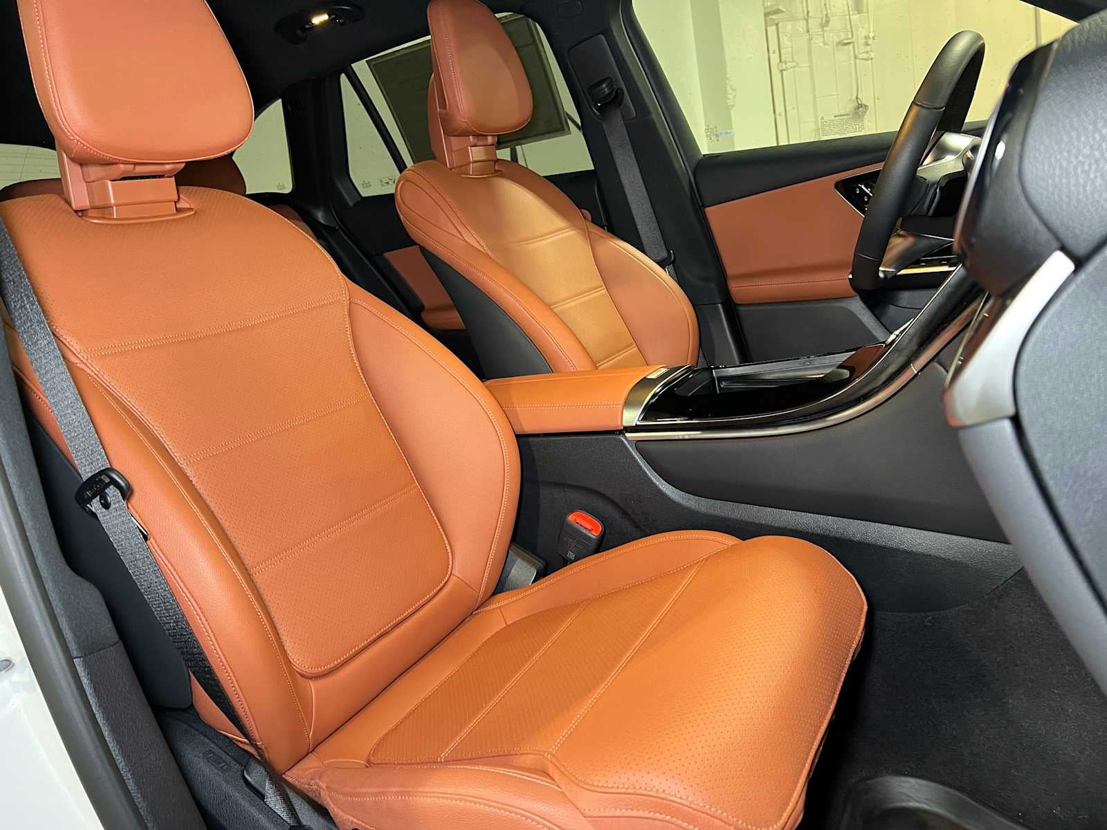 2025 Mercedes-Benz GLC GLC 300