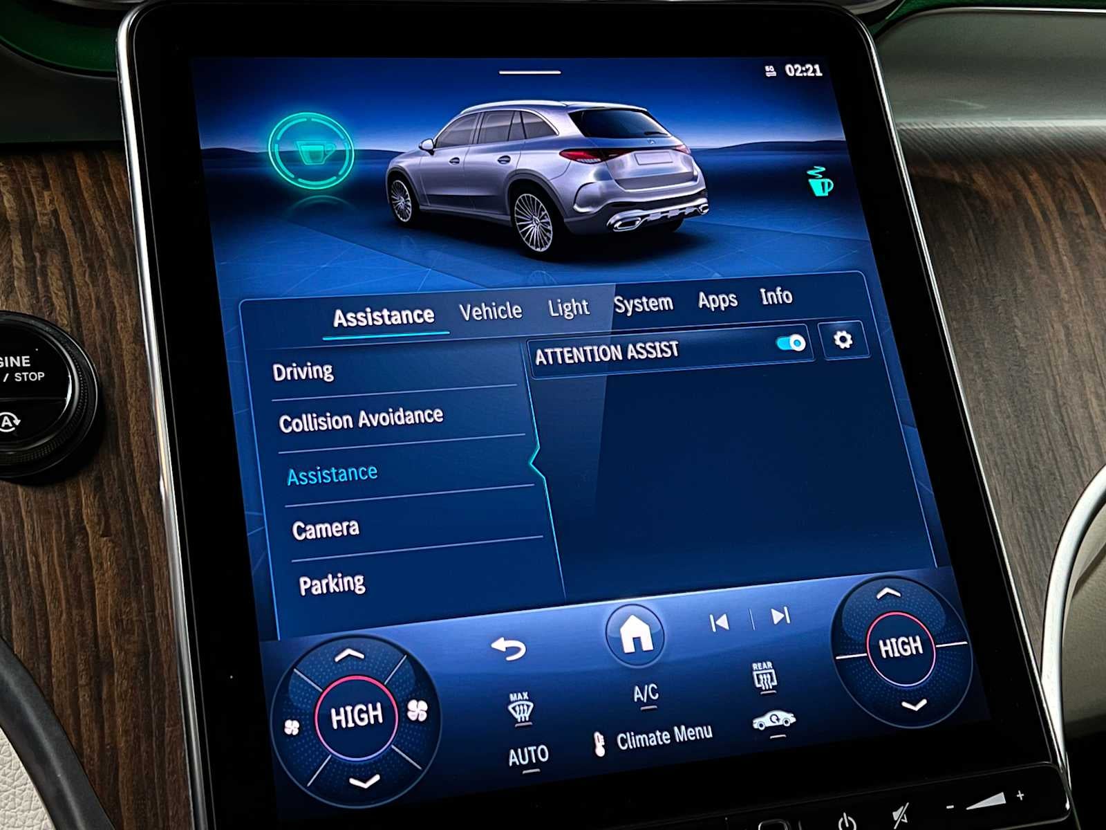 2025 Mercedes-Benz GLC 300 4MATIC® SUV